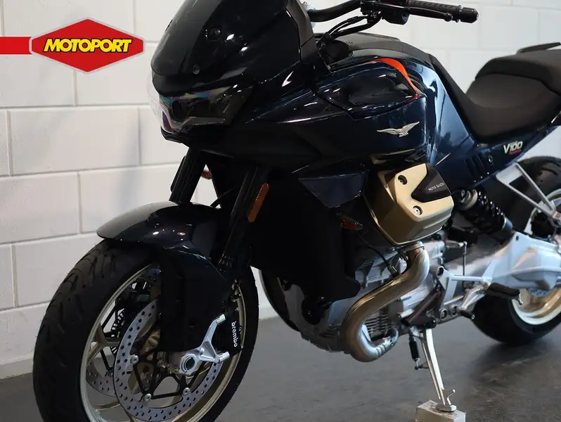 Moto Guzzi V 100 - foto 6