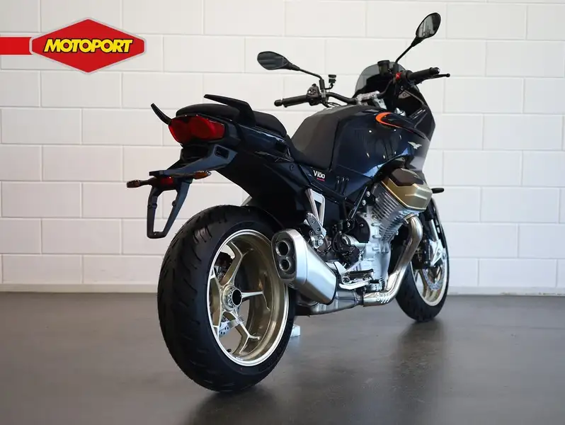 Moto Guzzi V 100 - foto 8