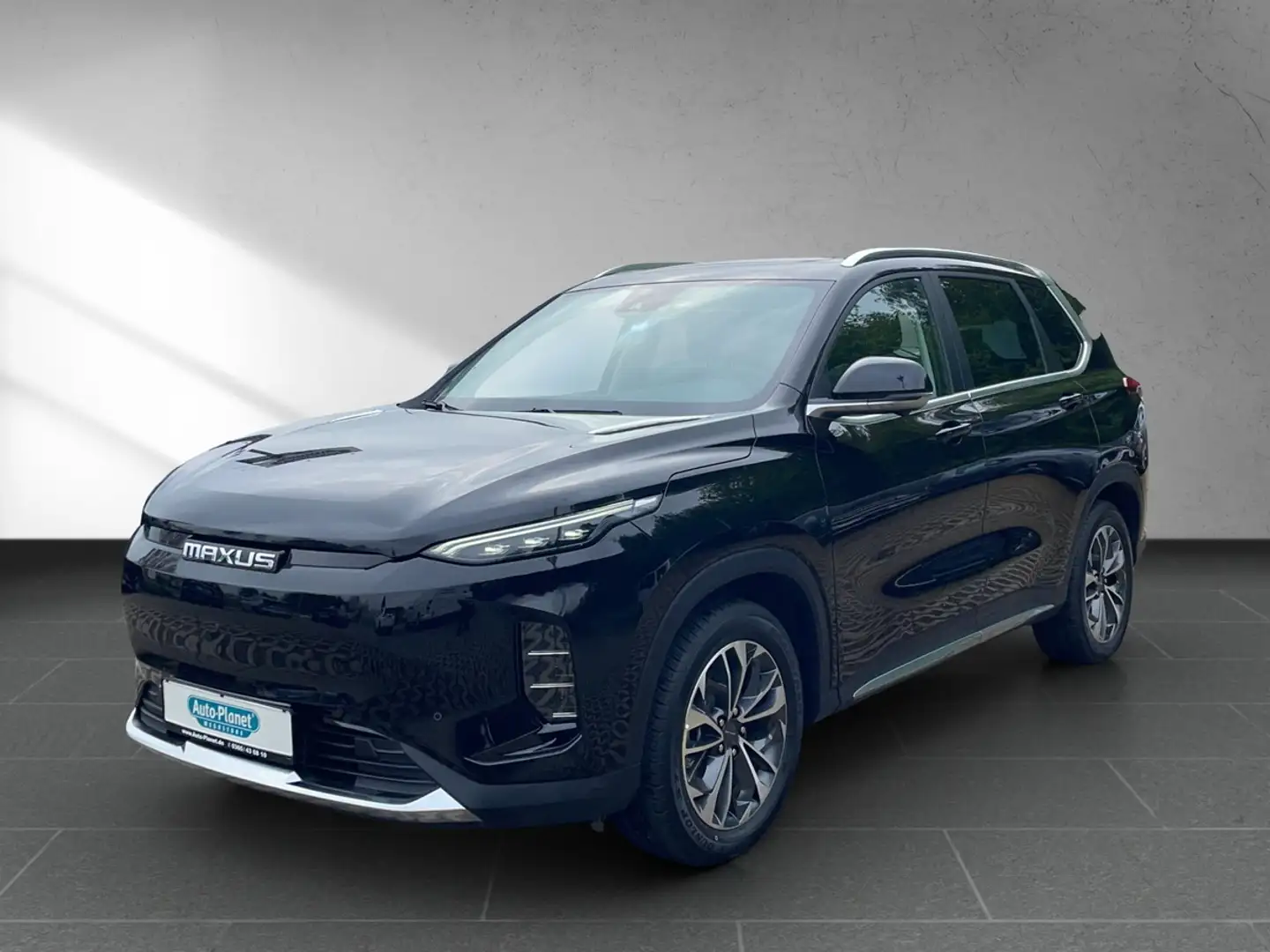 Maxus Euniq 6 70 kWh Limited *5 JAHRE GARANTIE*3x VERFÜGBAR*PRIV Schwarz - 1