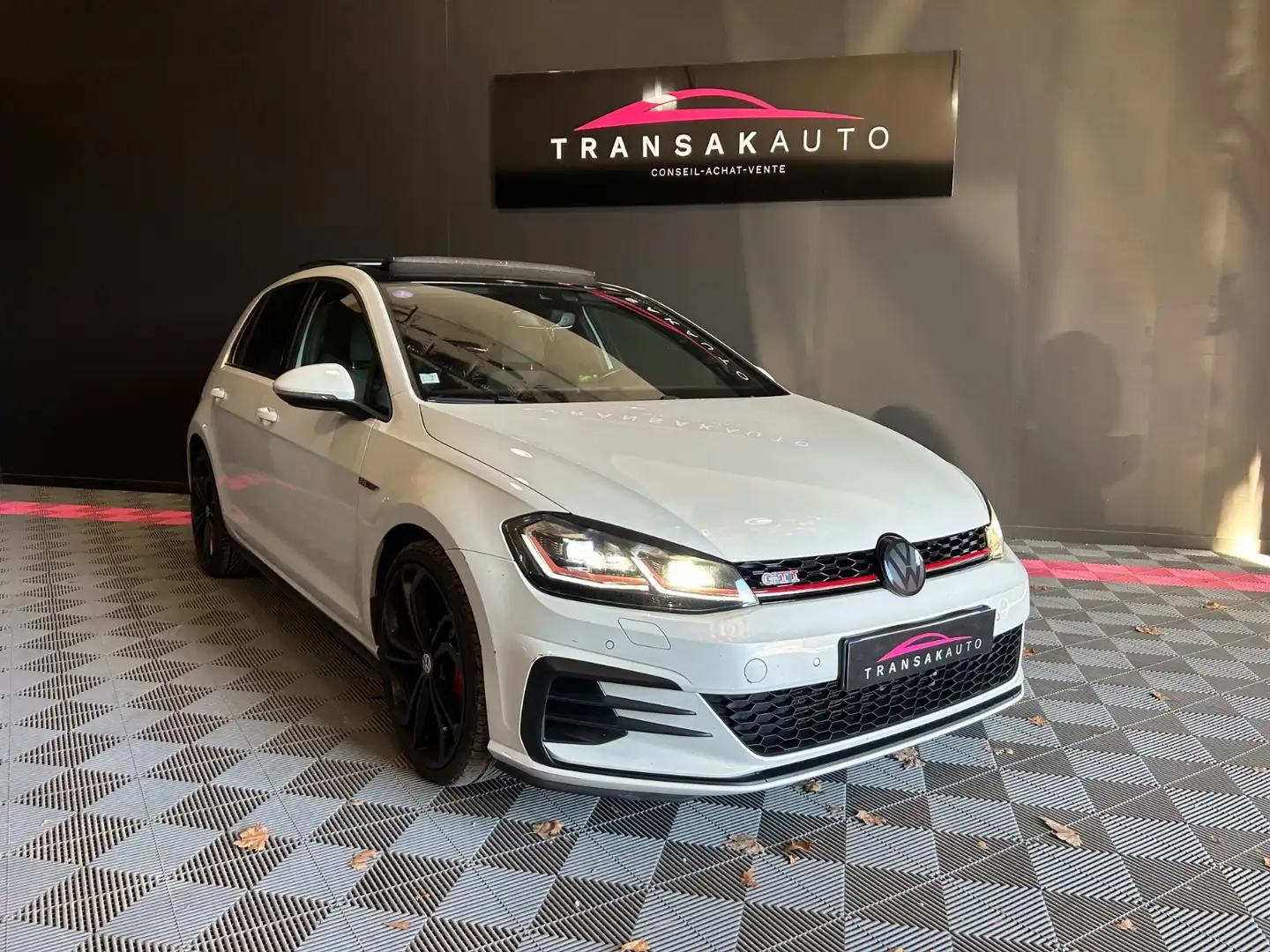 Volkswagen Golf Golf 2.0 TSI 245 BlueMotion Technology DSG7 GTI Performance Bianco - 2