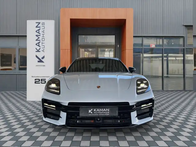 Porsche Panamera view 2