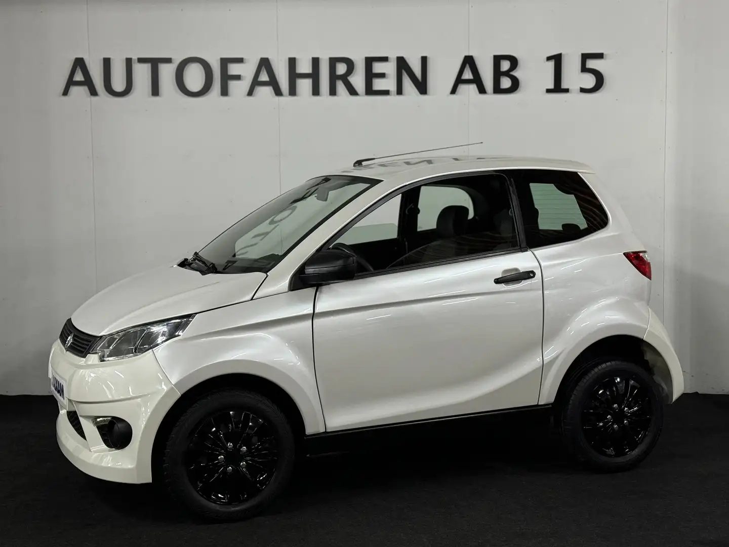 Aixam City Multimedia, Carplay, Inkl Kostenlose Lieferung Fehér - 1