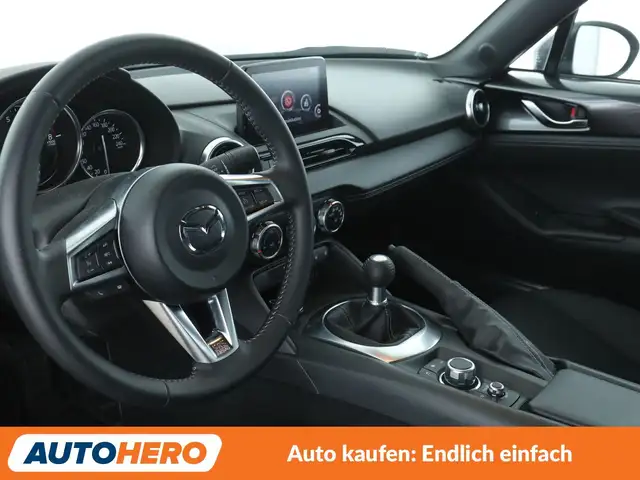Mazda MX-5 view 11