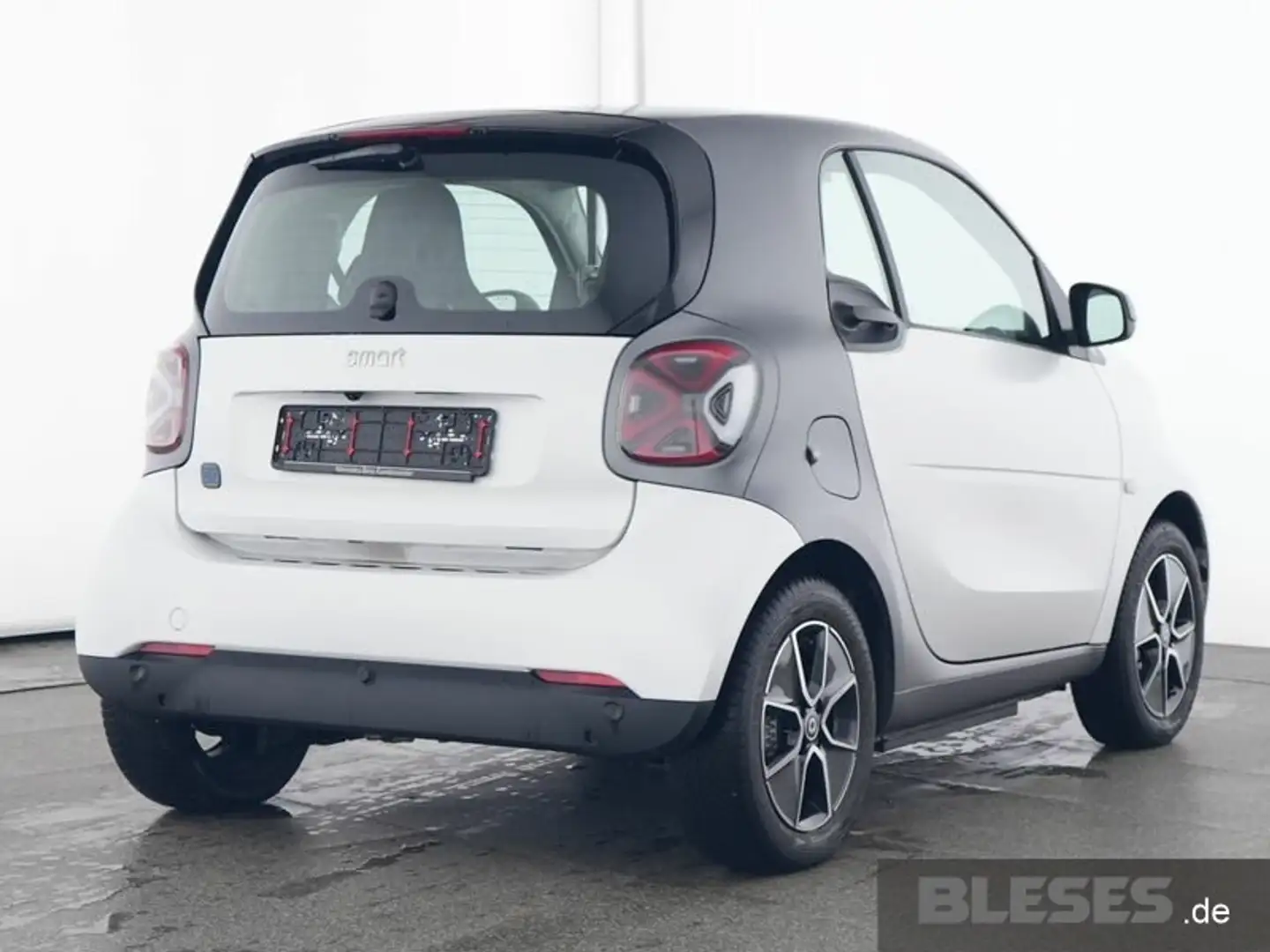 smart forTwo EQ fortwo Exclusive Plus+22kW+Kamera+LED+Winter-P Weiß - 2