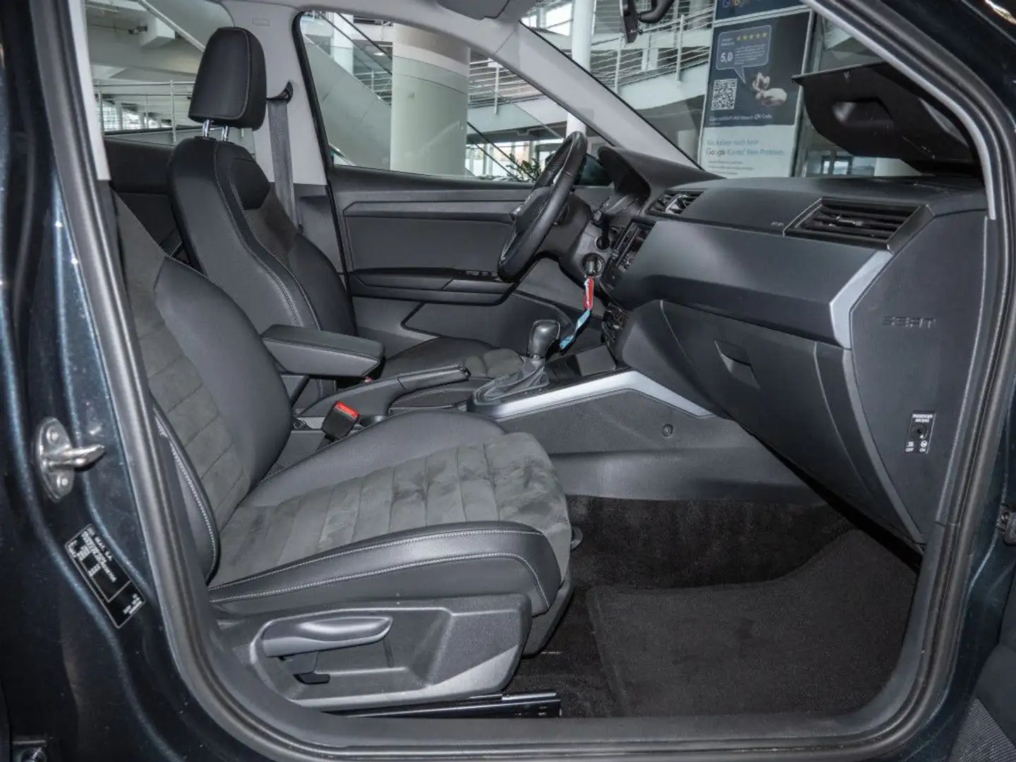 SEAT Arona 1.0 TSI DSG Style Sitzhzg PDC Bluetooth Grigio - 2