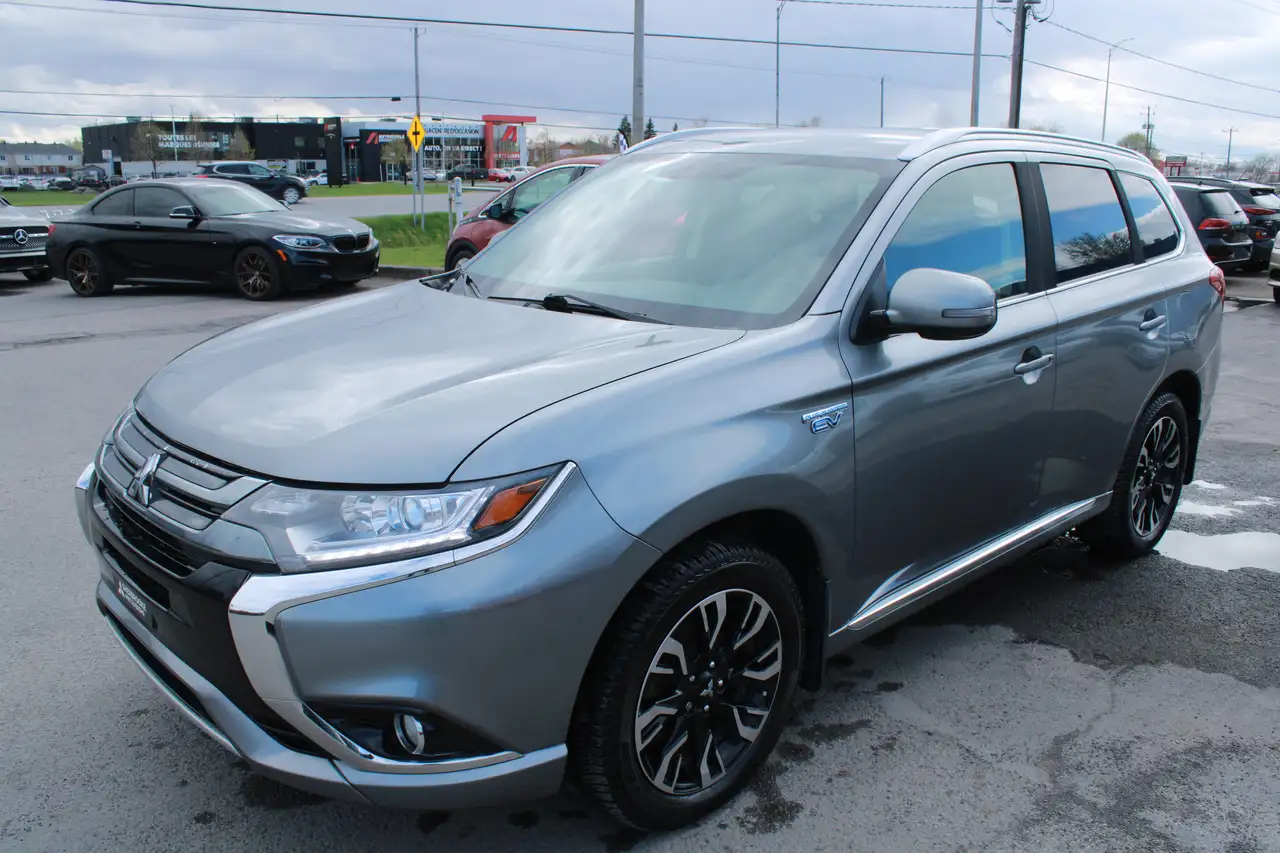 Mitsubishi Outlander снимка Mitsubishi Outlander
