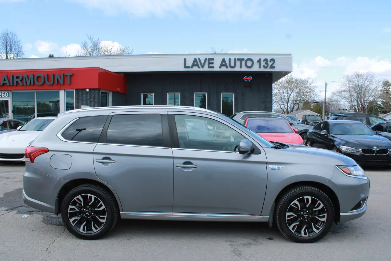 Mitsubishi Outlander снимка Mitsubishi Outlander