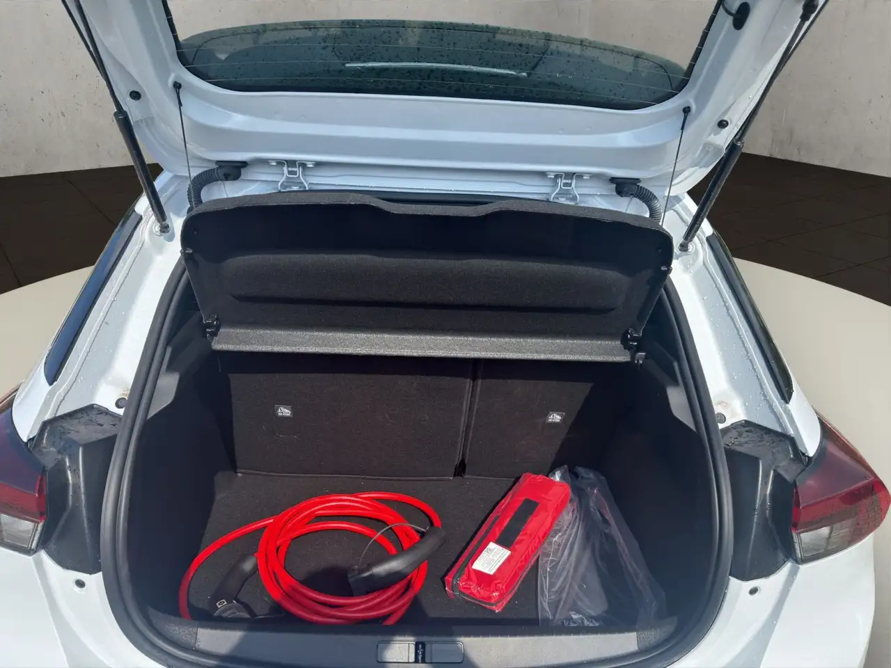 Opel Corsa Electric Edition Elektromotor 100kW (136 P, миниатюра 19