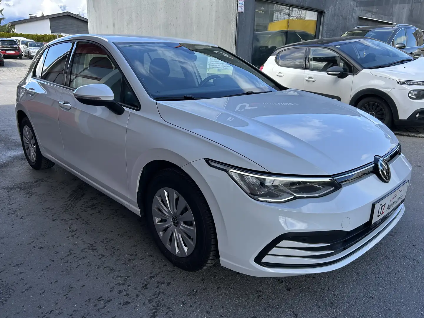 Volkswagen Golf 1. Besitz, Servicegepflegt Weiß - 1