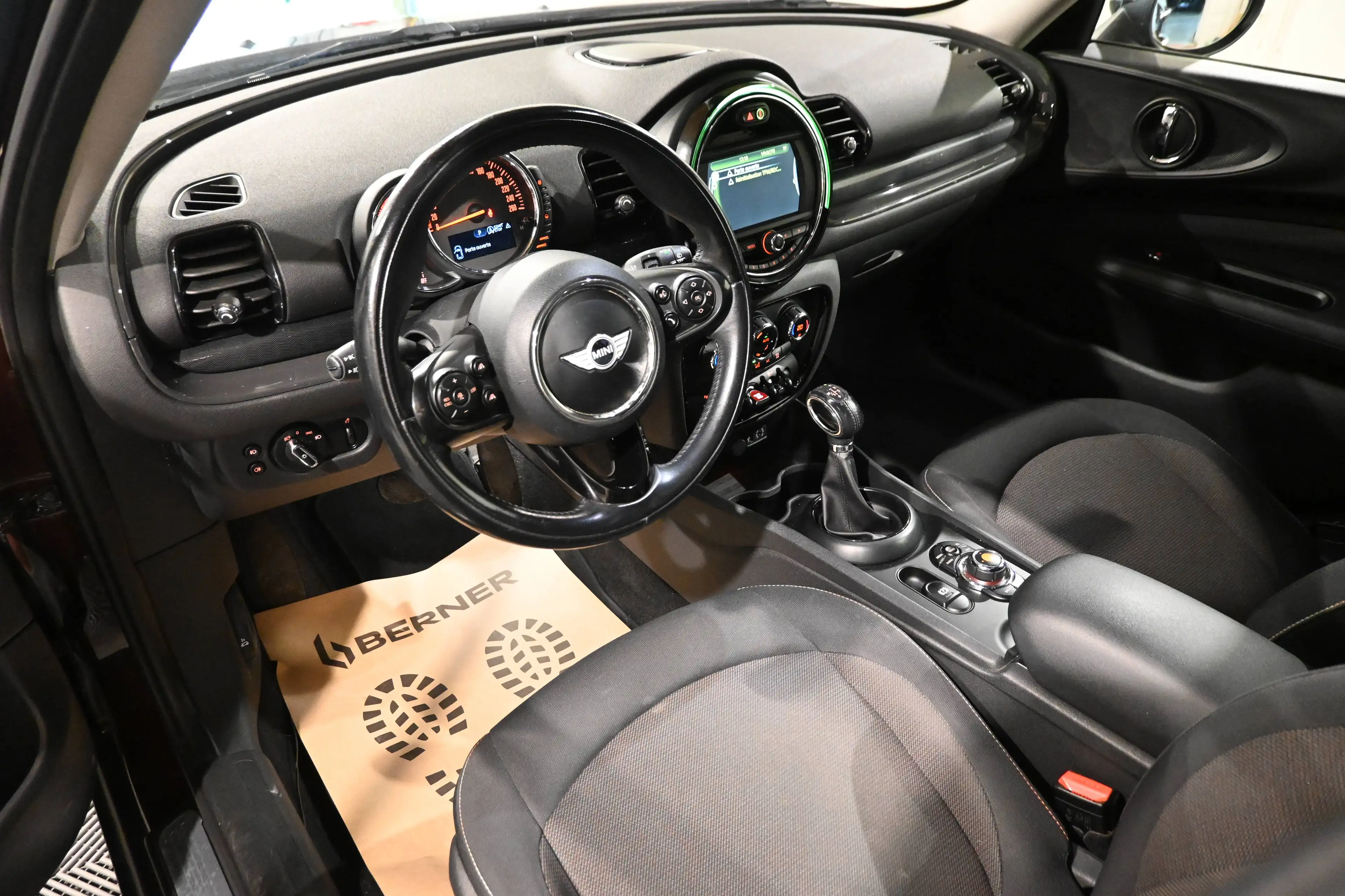MINI Cooper Clubman 1.5i A Cooper CLUBMAN / CAMERA / GPS NAVIGATION / LEDS / CRUISE / PDC / JANTES NOIRES !! — photo 11