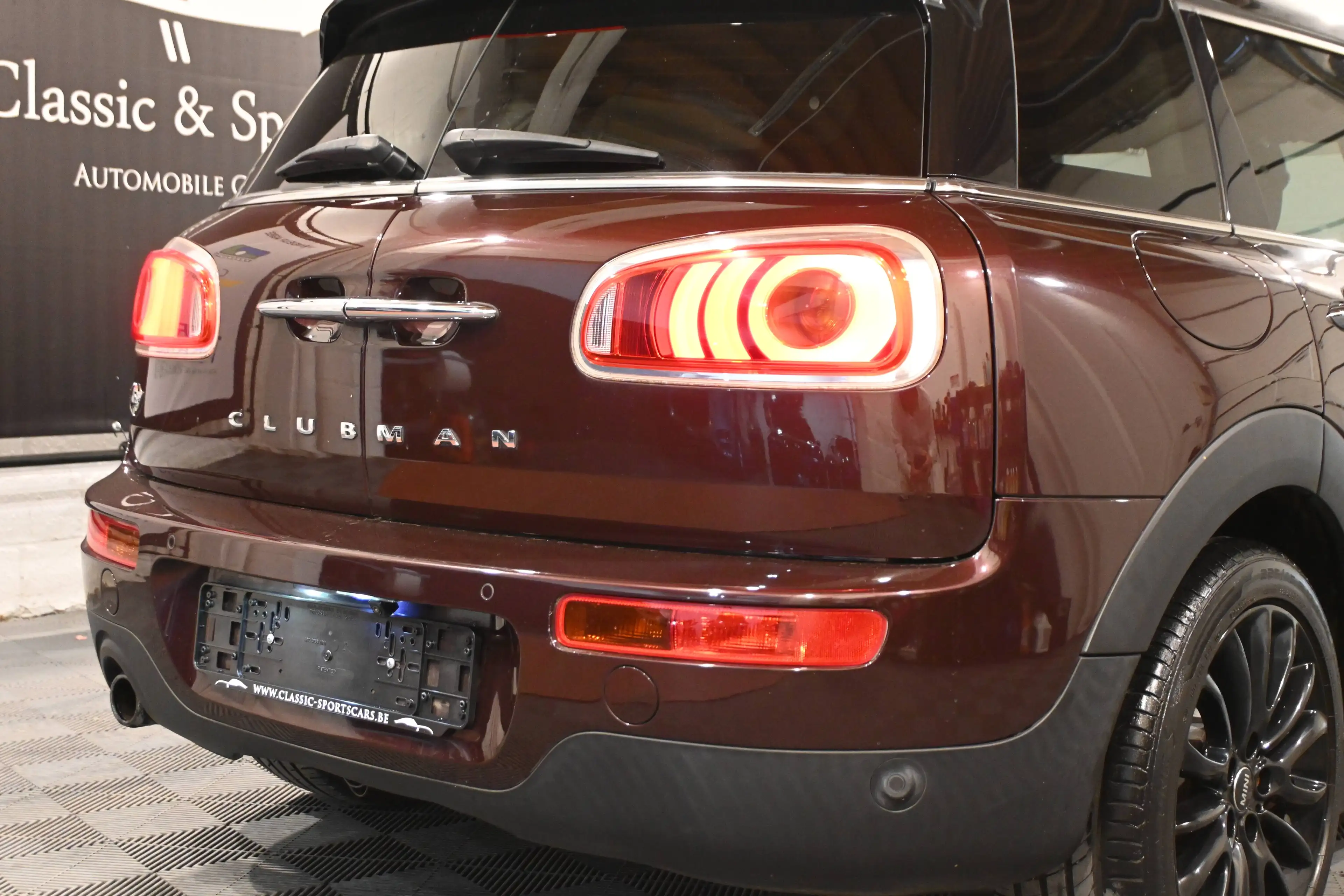 MINI Cooper Clubman 1.5i A Cooper CLUBMAN / CAMERA / GPS NAVIGATION / LEDS / CRUISE / PDC / JANTES NOIRES !! — photo 4