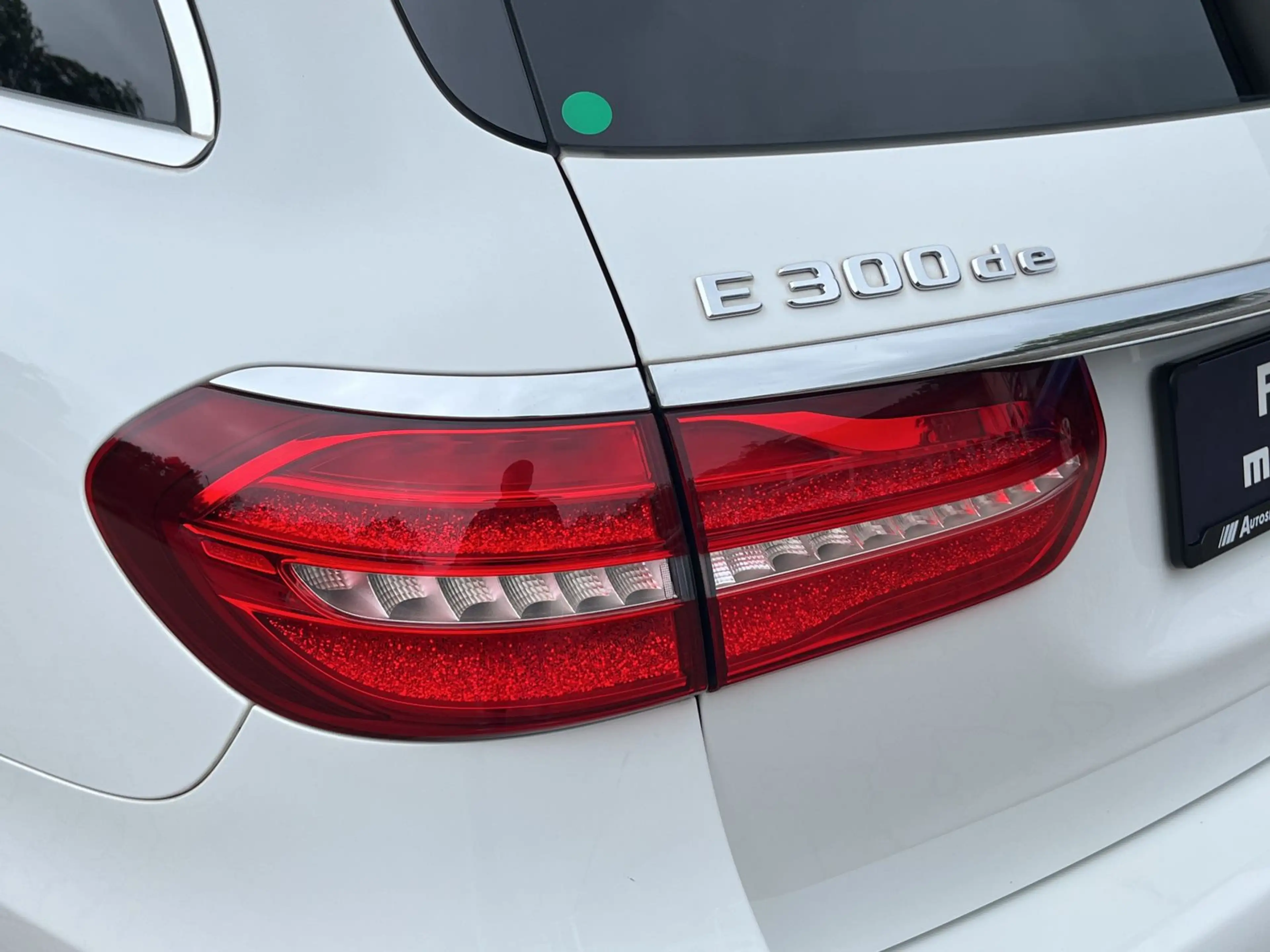 Mercedes-Benz E 300 de*AMG Line*LED*ViCo*HUD*SHZ*PDC*Kamera*** — photo 7