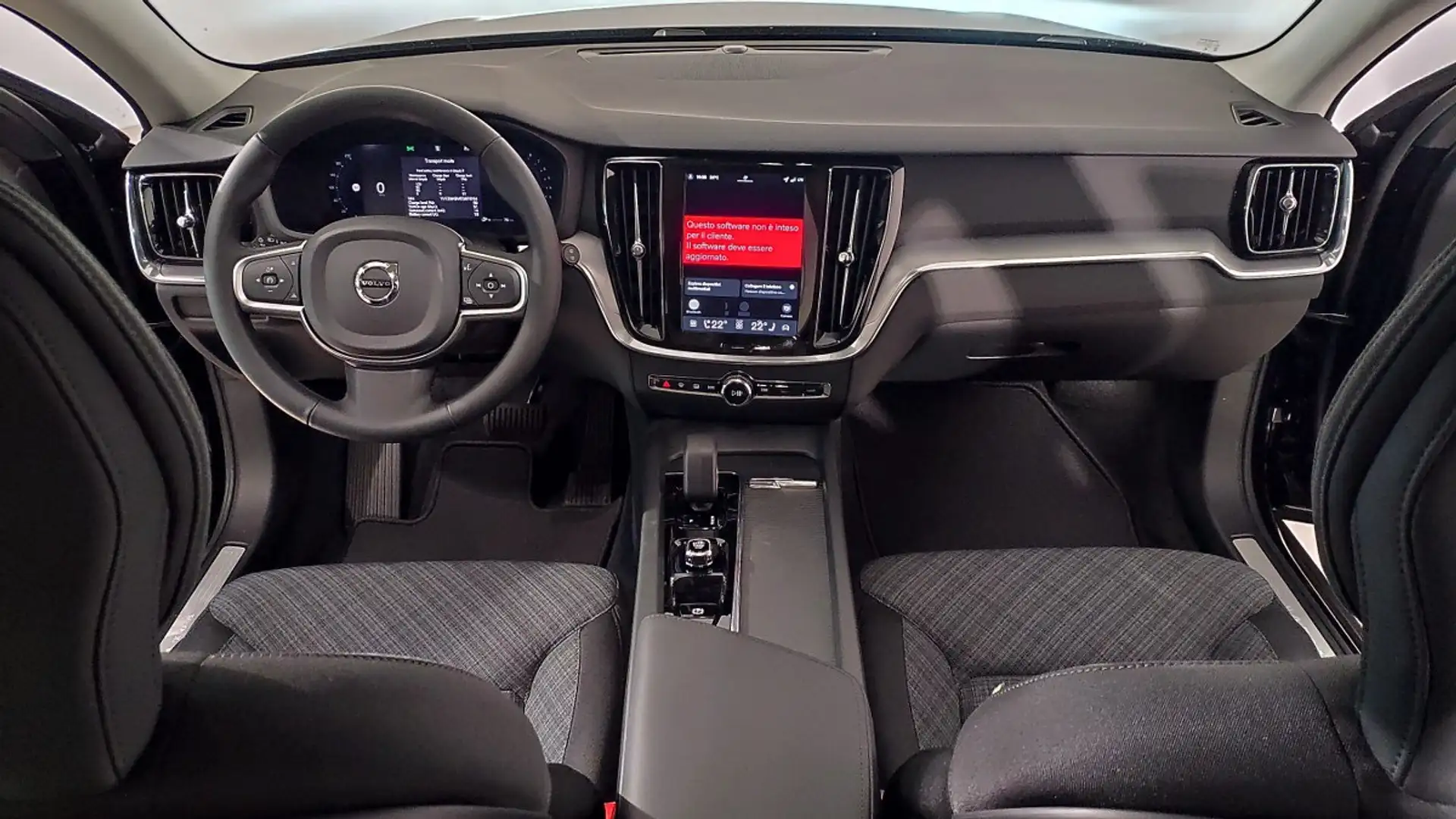 Volvo V60 B4 Mild Hybrid Automatico Core Noir - 2