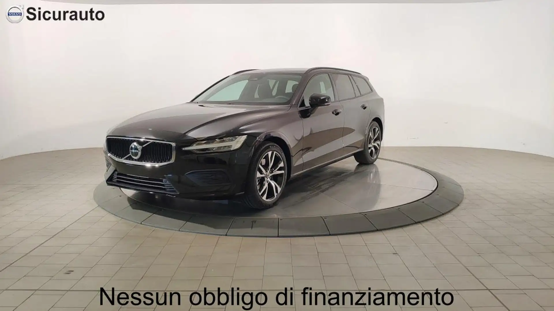 Volvo V60 B4 Mild Hybrid Automatico Core Negru - 1