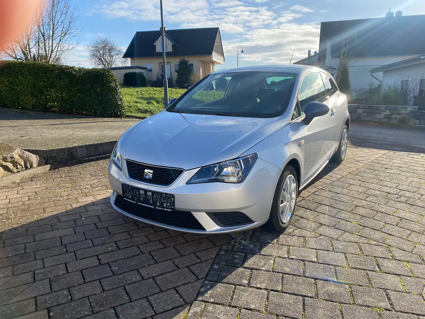 SEAT Ibiza Connect,Klimaautomatik,Teilleder,Euro6,1,4TDI,90Ps Grau - 1