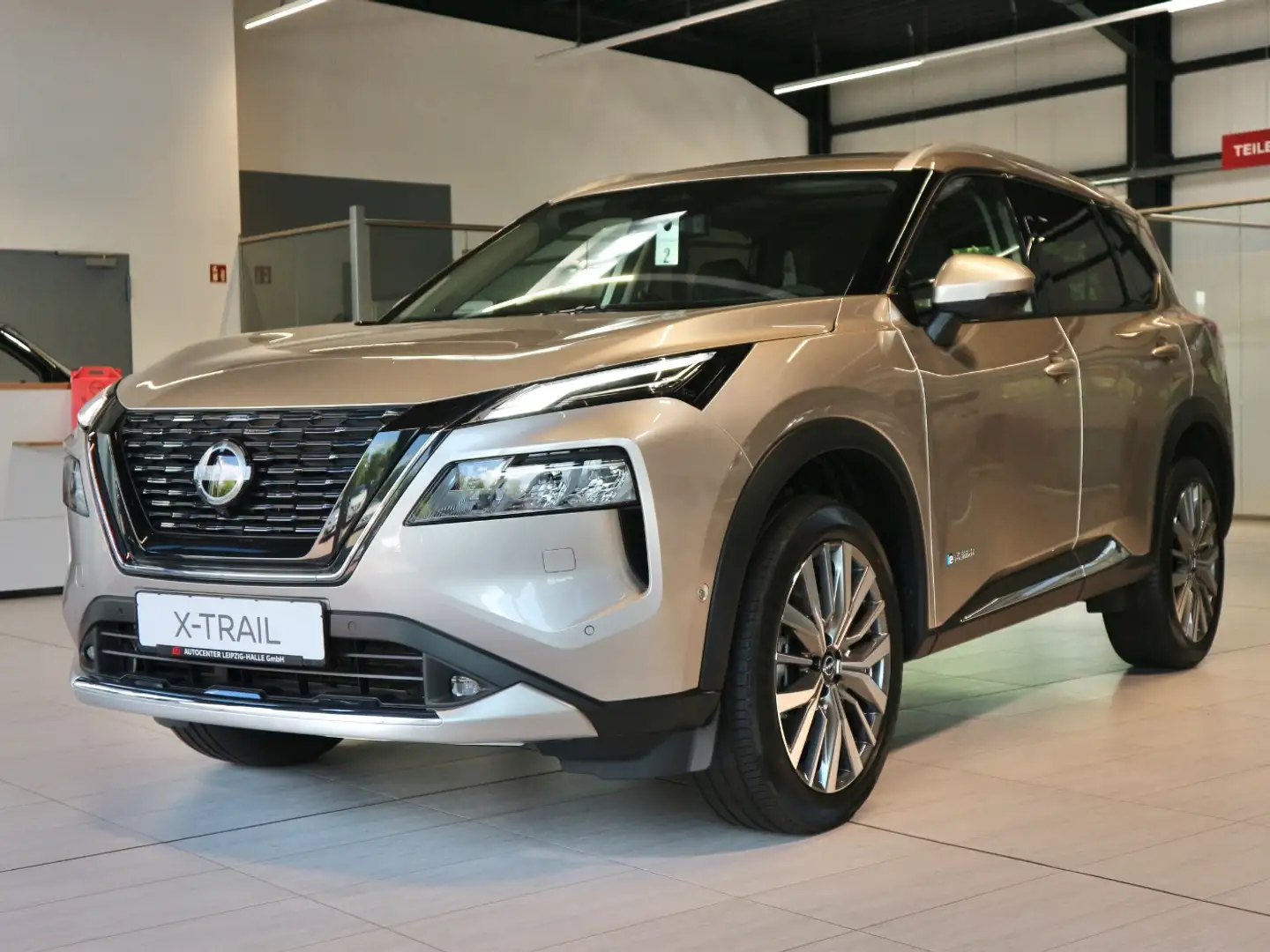Nissan X-Trail TEKNA 1.5 VC-T e-POWER e-4ORCE WKR inkl Silber - 2