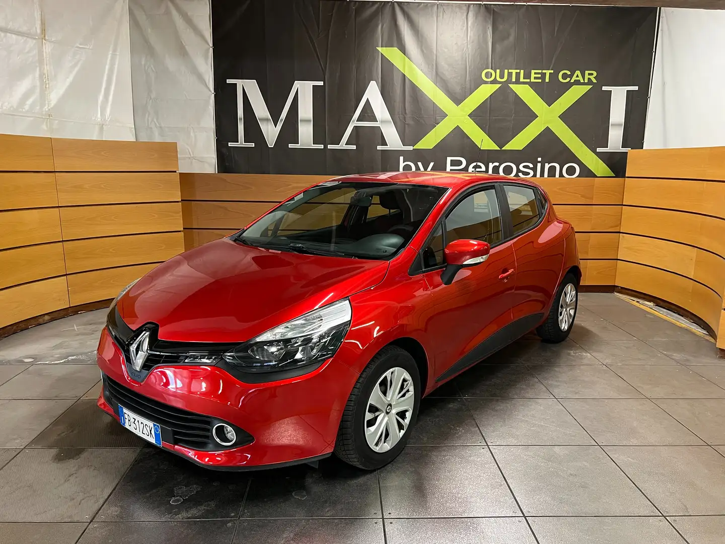 Renault Clio Clio IV 1.5 dci energy Zen (live) s Rouge - 1