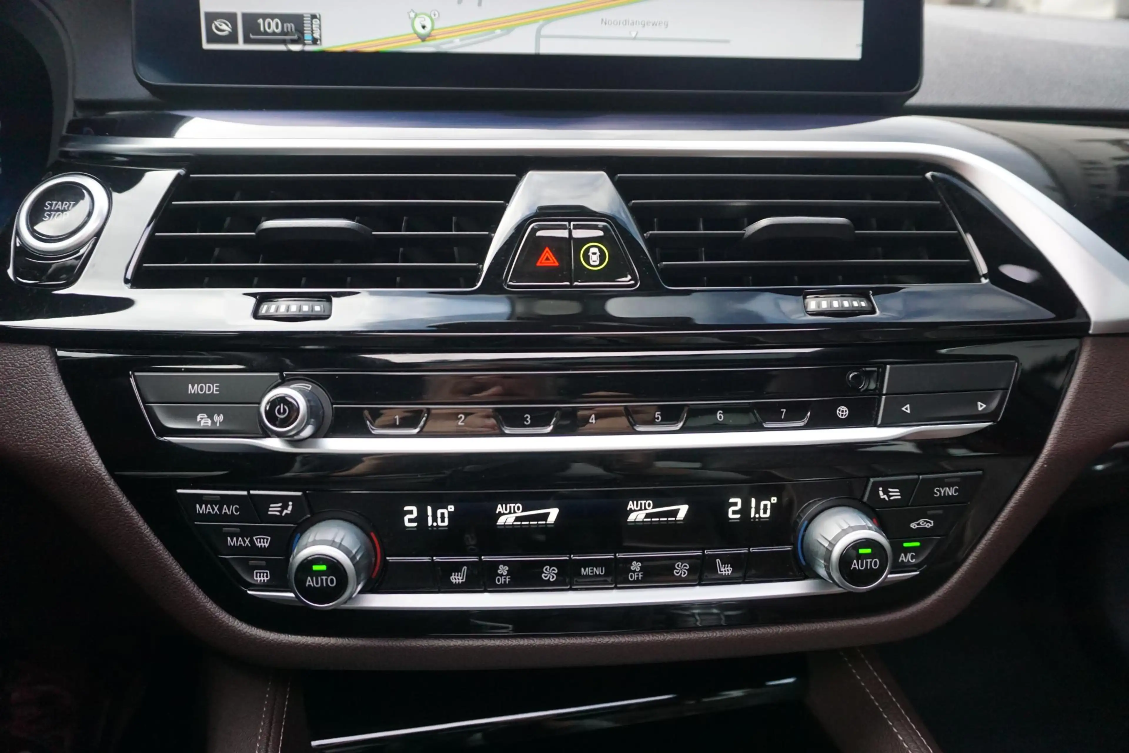 BMW 530 5-serie Touring 530e High Executive | M-pakket | P — photo 12
