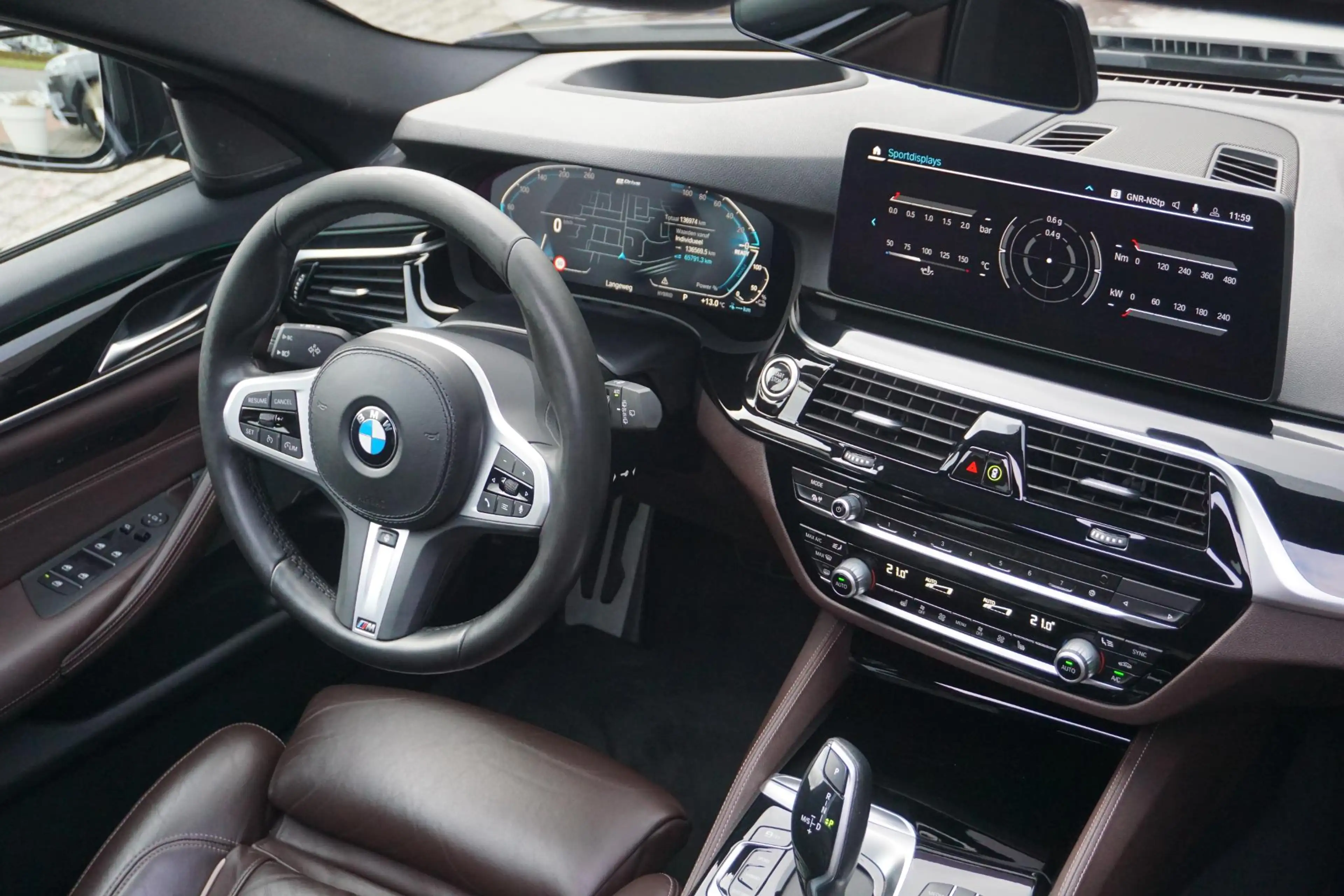 BMW 530 5-serie Touring 530e High Executive | M-pakket | P — photo 15