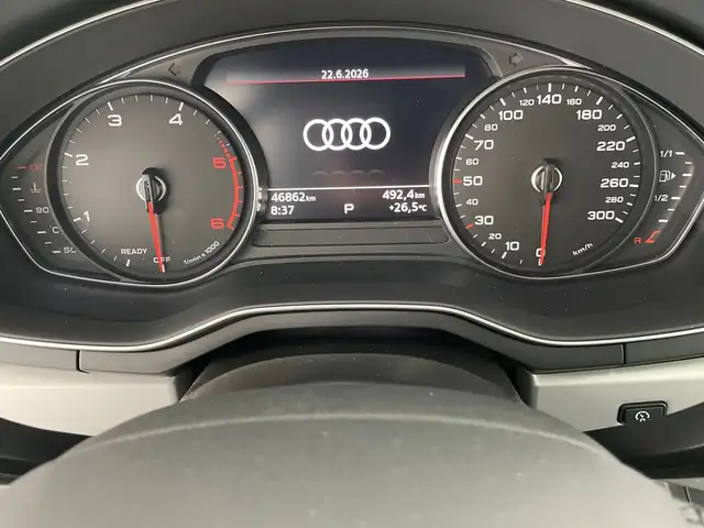 Audi A4 view 15