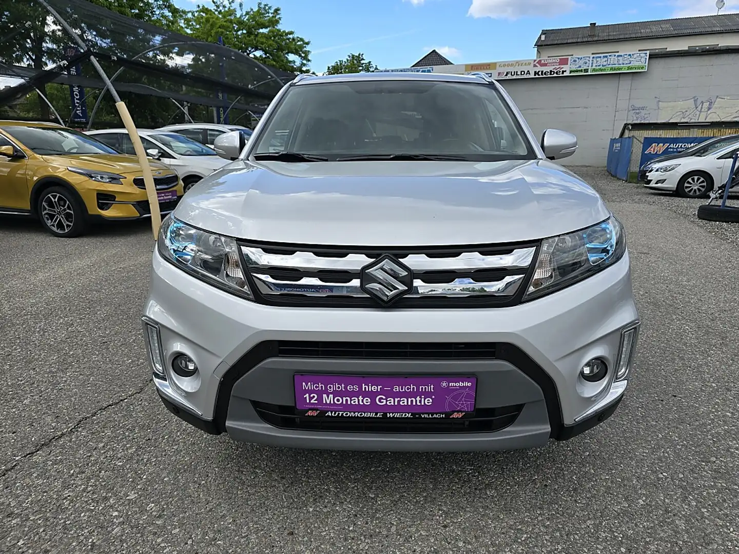 Suzuki Vitara 1,6 DDiS 4WD GLX Flash*NAVI* Grau - 2