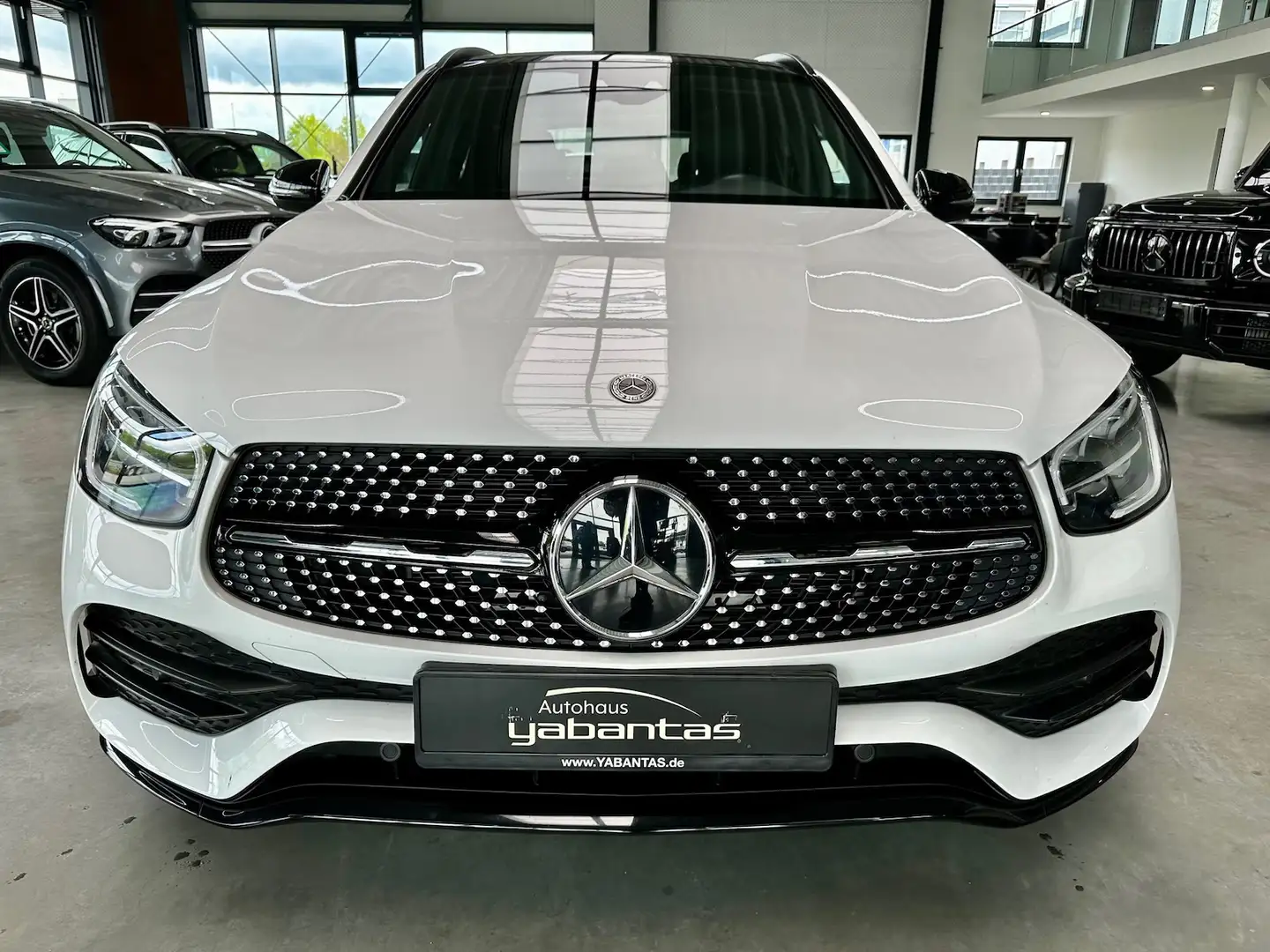 Mercedes-Benz GLC 300 de 4M AMG Night Pano Kamera KEYLESS-GO AHK LED MBU Bianco - 2