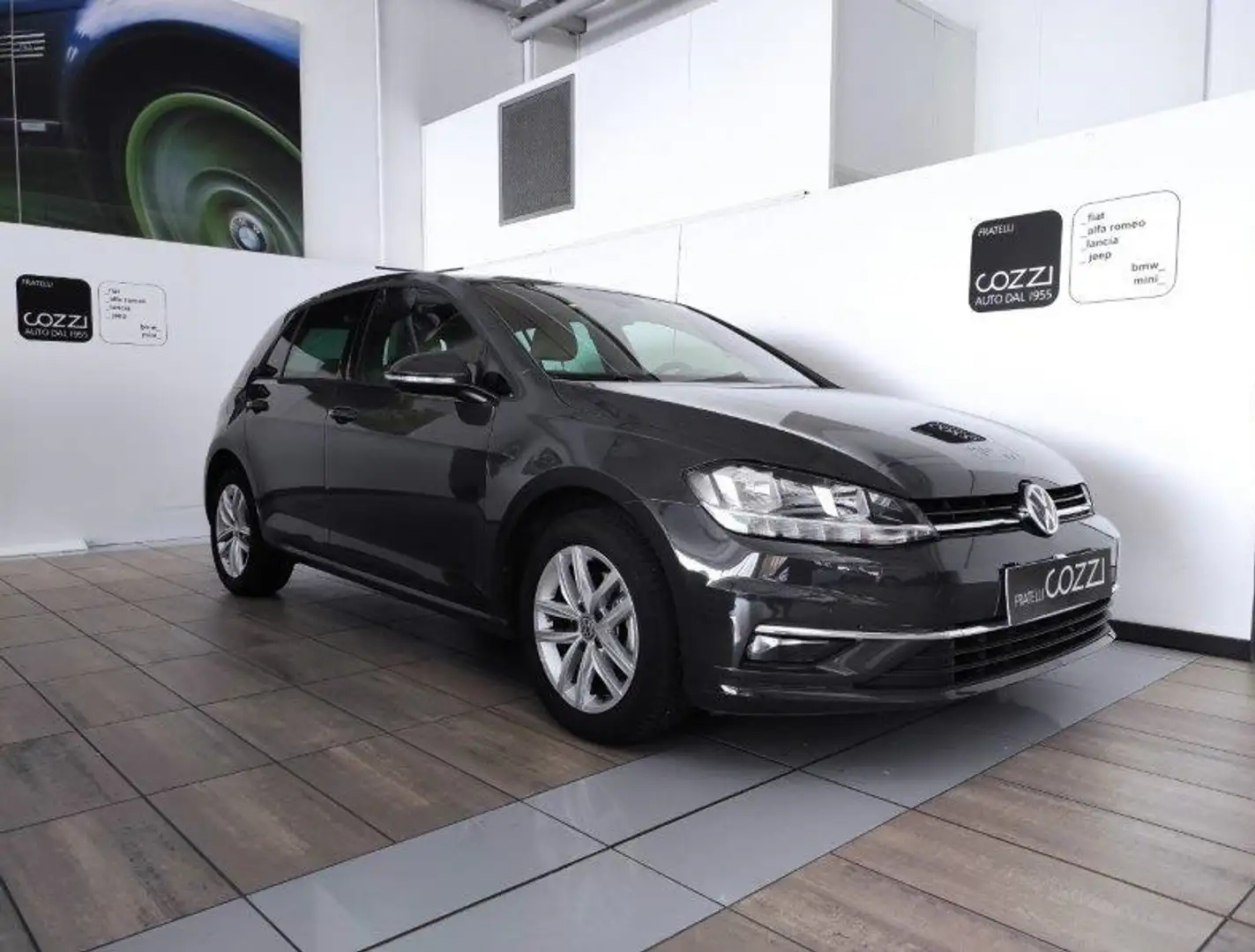 Volkswagen Golf 7ª serie - Golf 1.6 TDI 115 CV 5p. Business BlueMo Zwart - 1