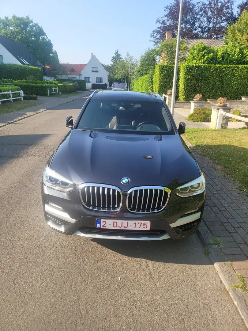 BMW X3 X3 2.0iA xDrive20 OPF Grijs - 2