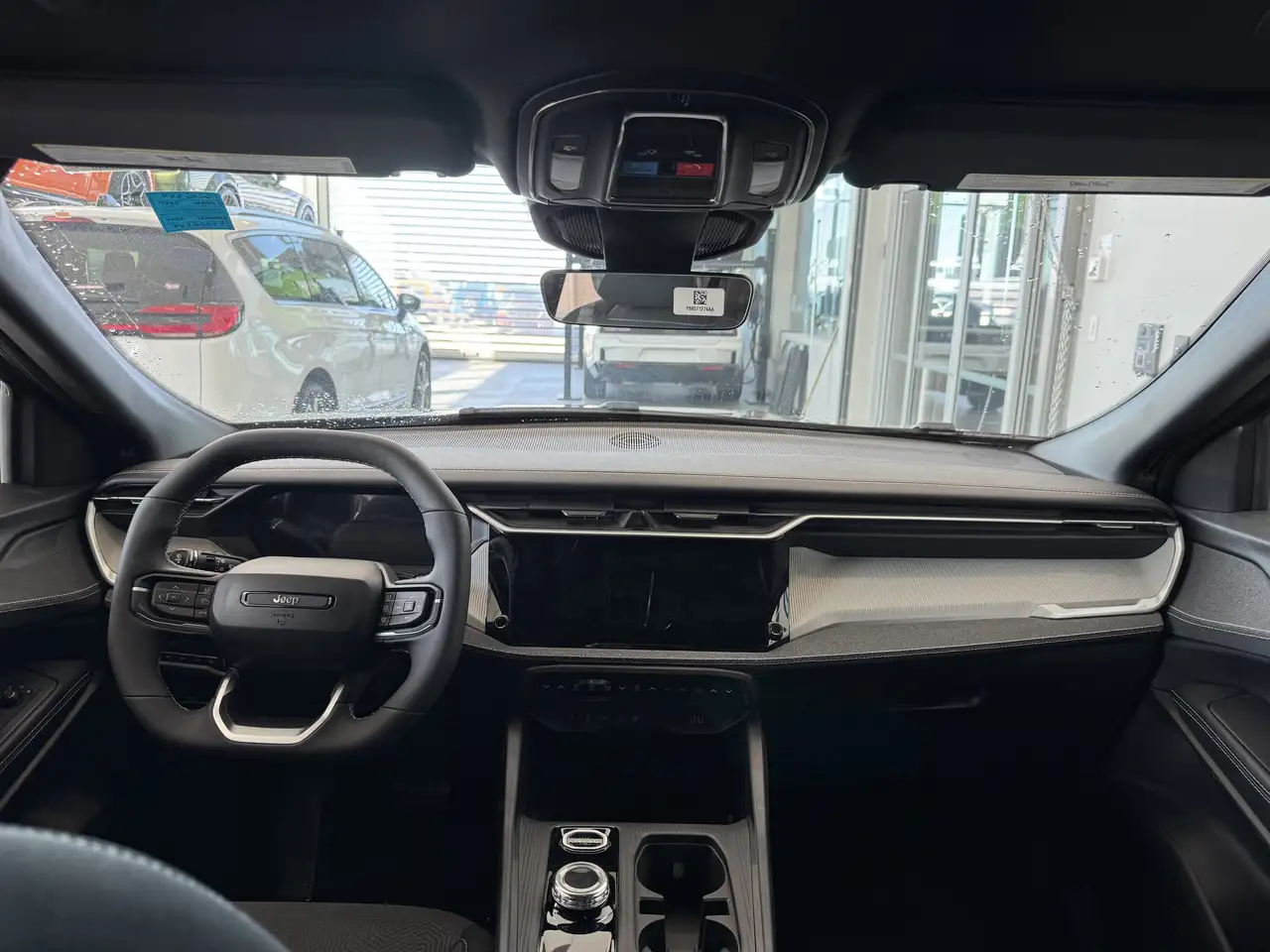 Jeep Cherokee снимка Jeep Cherokee