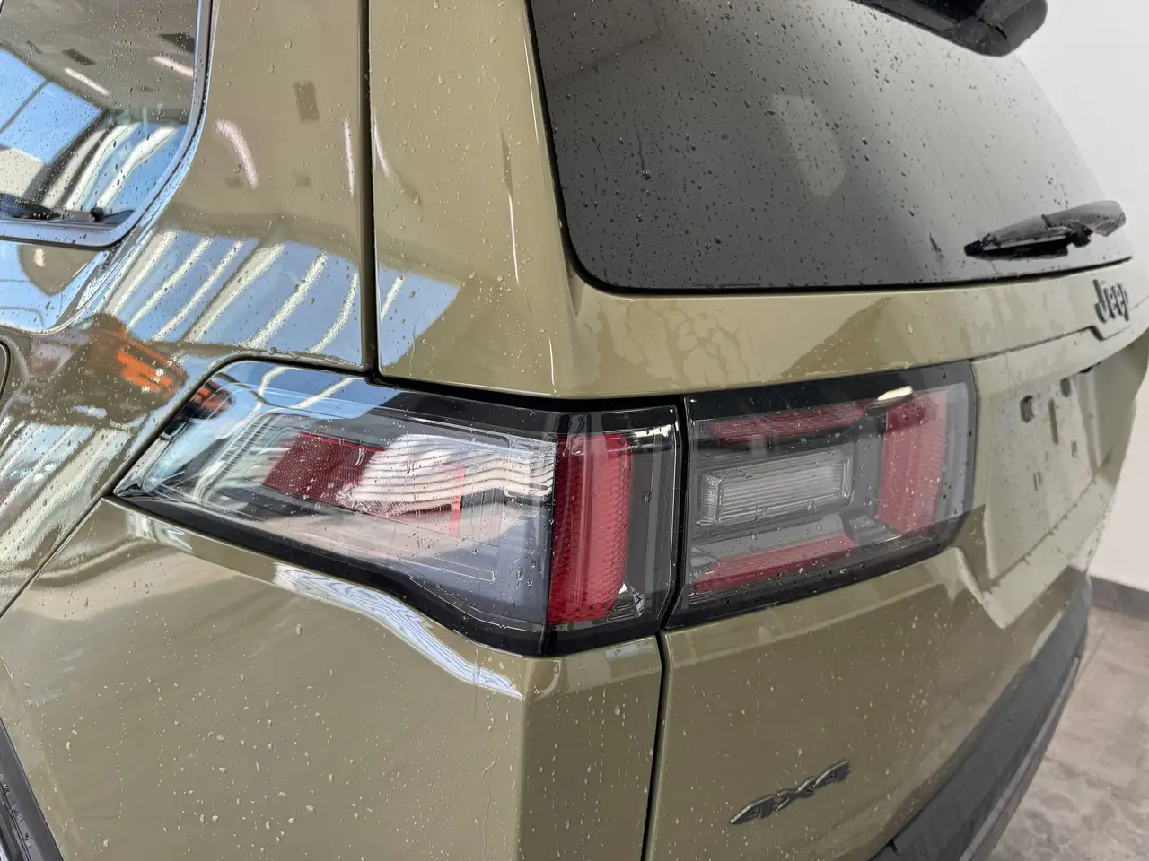 Jeep Cherokee снимка Jeep Cherokee