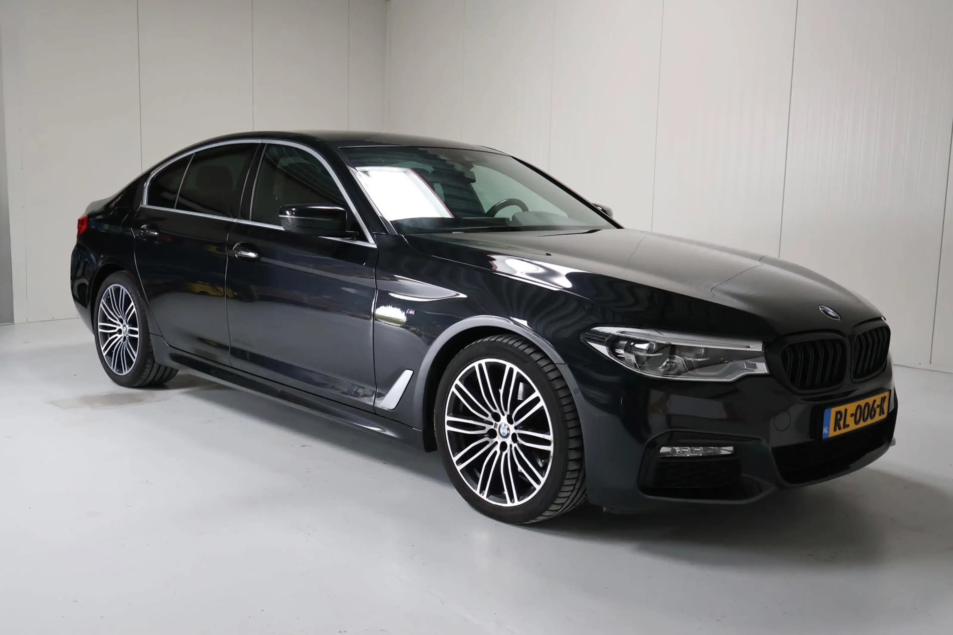 BMW 520 5-serie 520i High Executive/Leder/M Sport/NL auto/ — photo 2