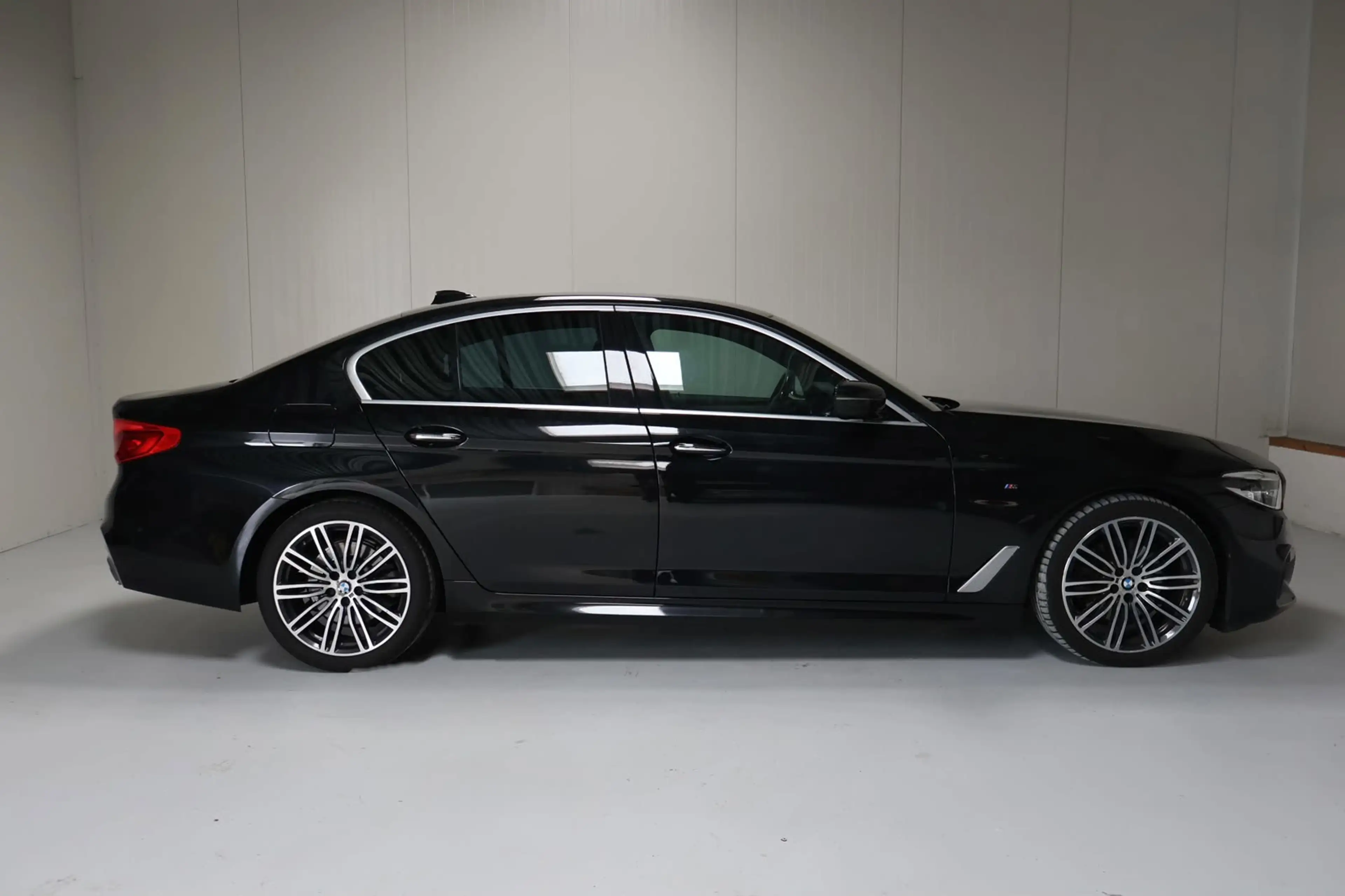 BMW 520 5-serie 520i High Executive/Leder/M Sport/NL auto/ — photo 12