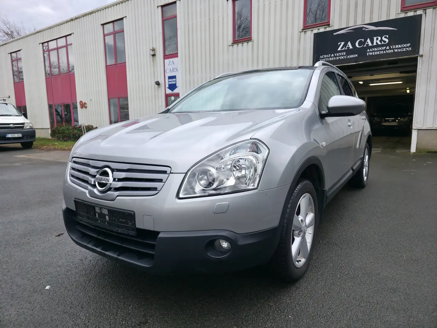 Nissan Qashqai+2 1.6i 2WD Urban Edition Gris - 1