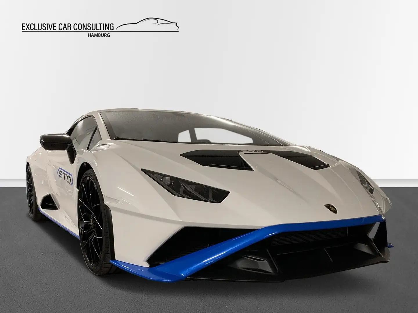 Lamborghini Huracán STO *Lift *CAM Blanc - 1