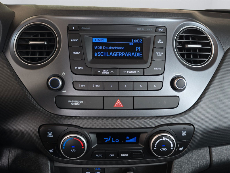 Hyundai i10 Passion *SHZ *Lenkrad beheizbar — photo 13