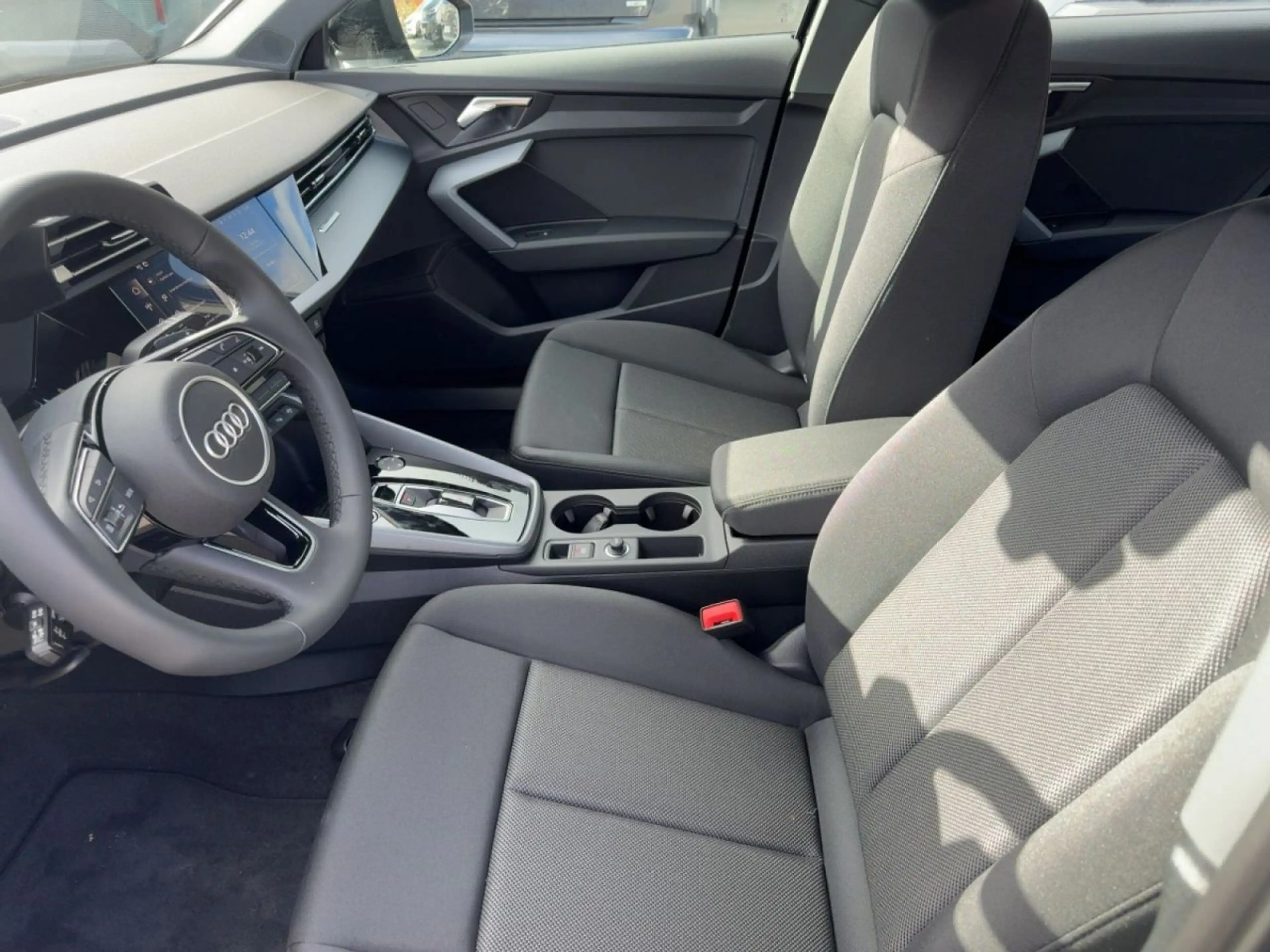 Audi A3 Sportback 110 kW — photo 9