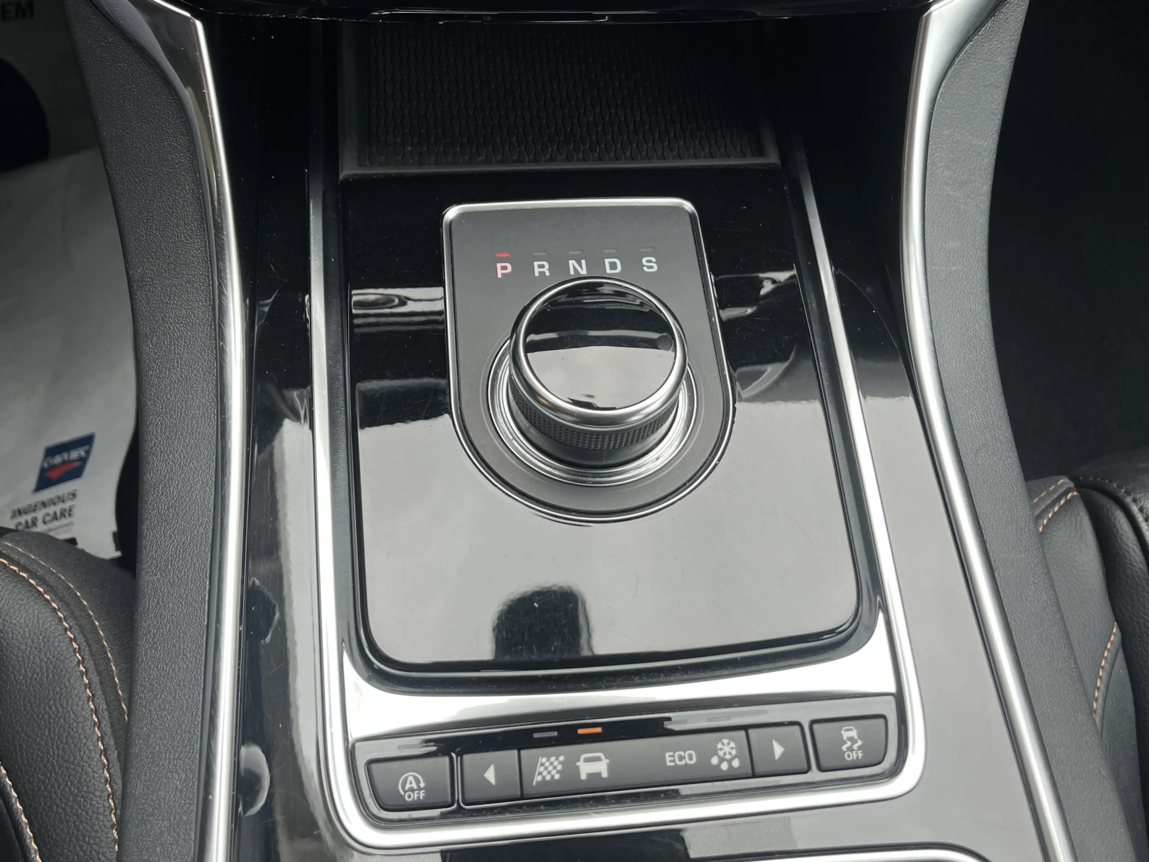 Jaguar XE 2.0t Pure Aut/Ecc/Leer/Navi — photo 8