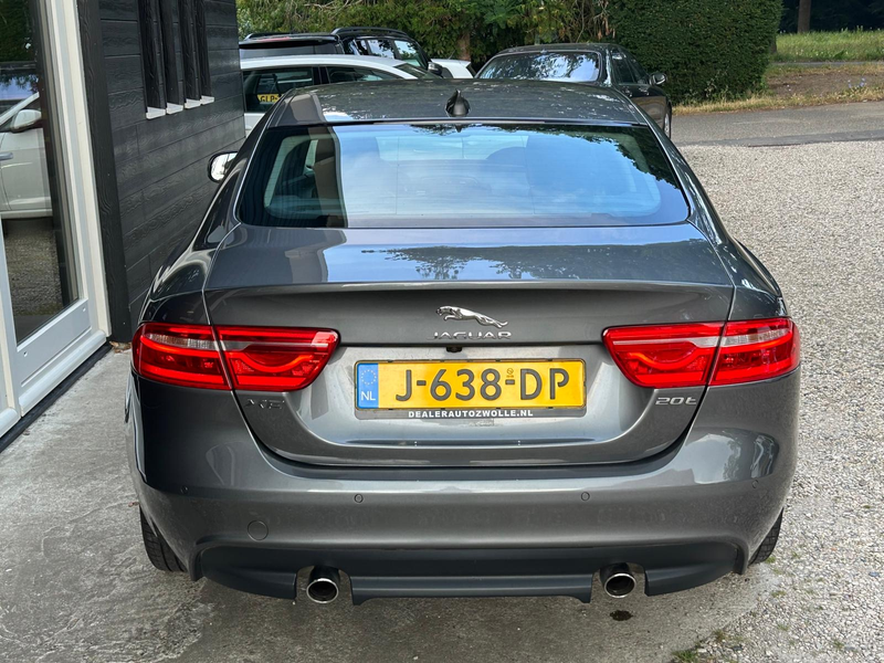 Jaguar XE 2.0t Pure Aut/Ecc/Leer/Navi — photo 10