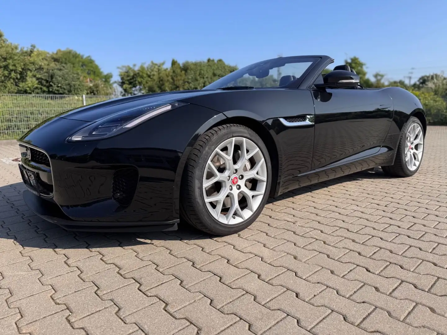 Jaguar F-Type F-TYPE Cabriolet P300 Kamera Klappenauspuff LED Schwarz - 1