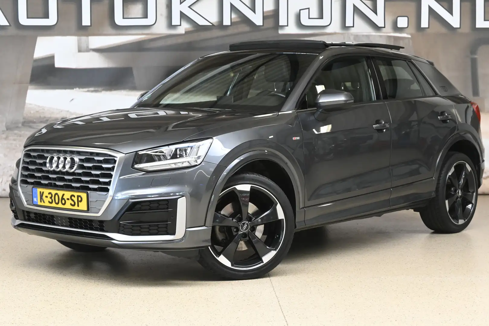 Audi Q2 1.4 TFSI 150pk Launch Edition S-Line | Panoramadak Grijs - 2