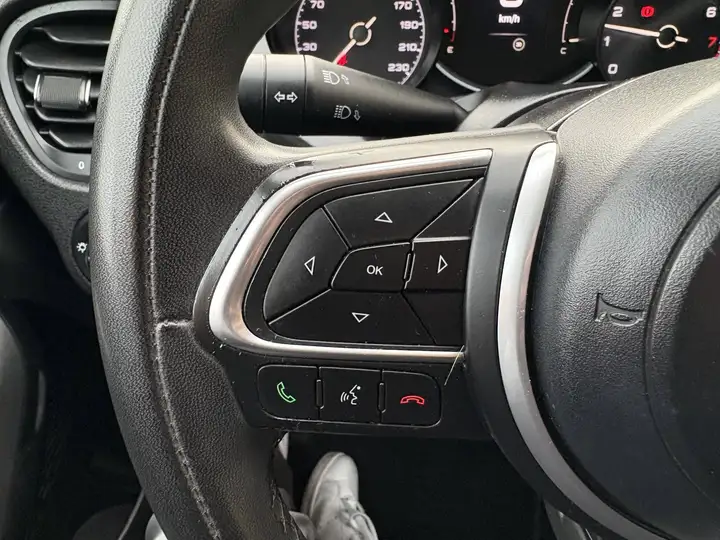 Fiat 500X 1.0 FireFly Turbo T3 120ch Cross — photo 8