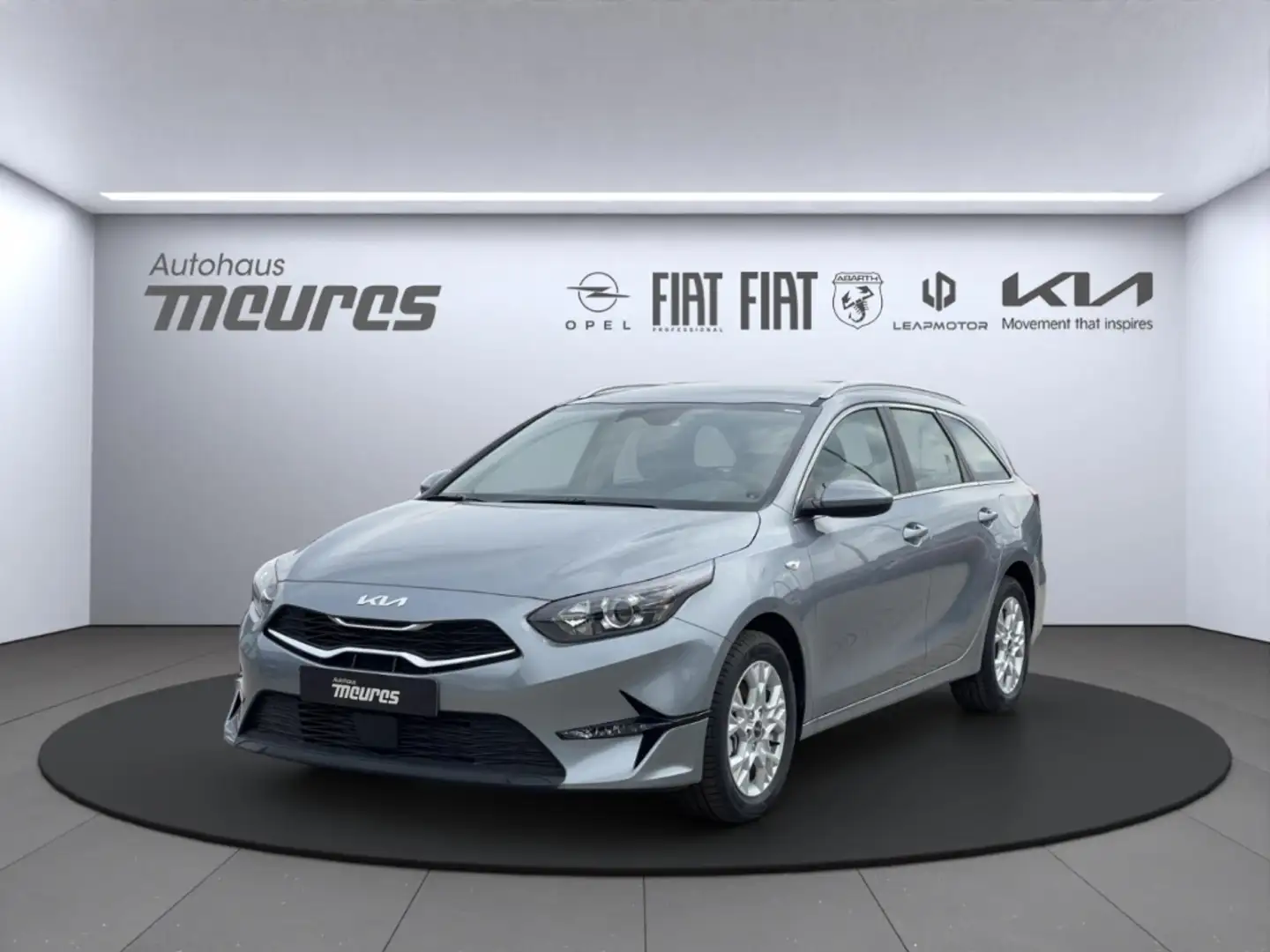 Kia Ceed SW / cee'd SW Vision 1.5 T-GDI DCT Navi Klimaautom Kollisionswar Zilver - 1