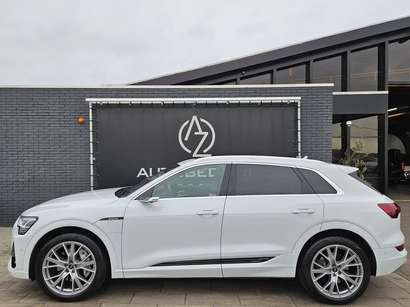 Audi e-tron 55 quattro edition 95 kWh Vol opties ! Blanc - 1