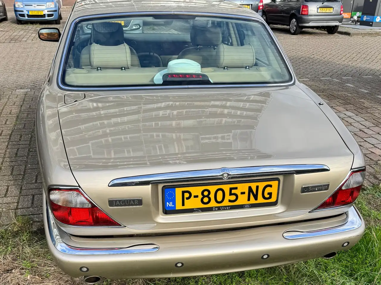 Jaguar Sovereign 3.2 V8, foto 2