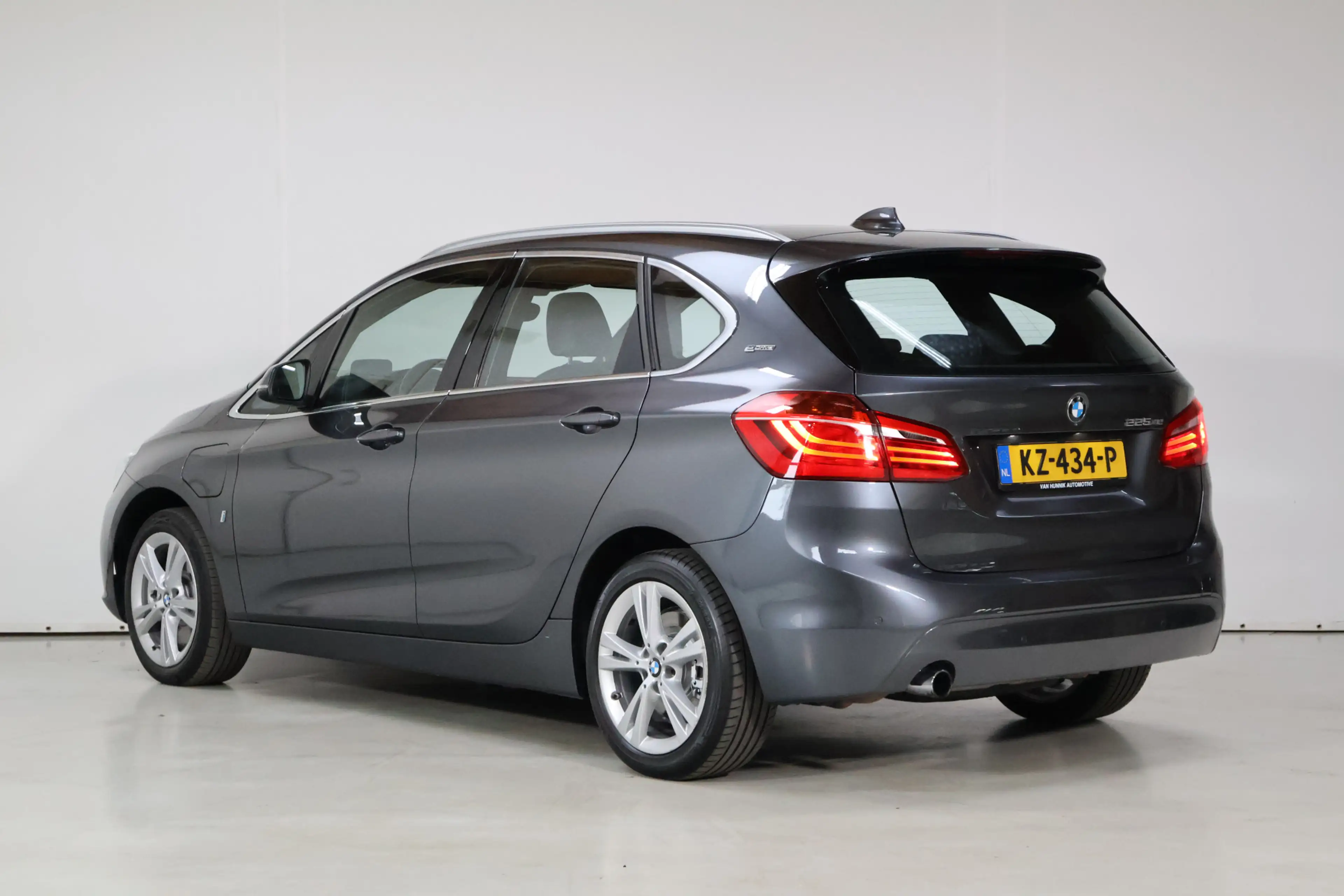 BMW 225 2-serie Active Tourer 225xe High Ex | Leder | Hud — photo 6