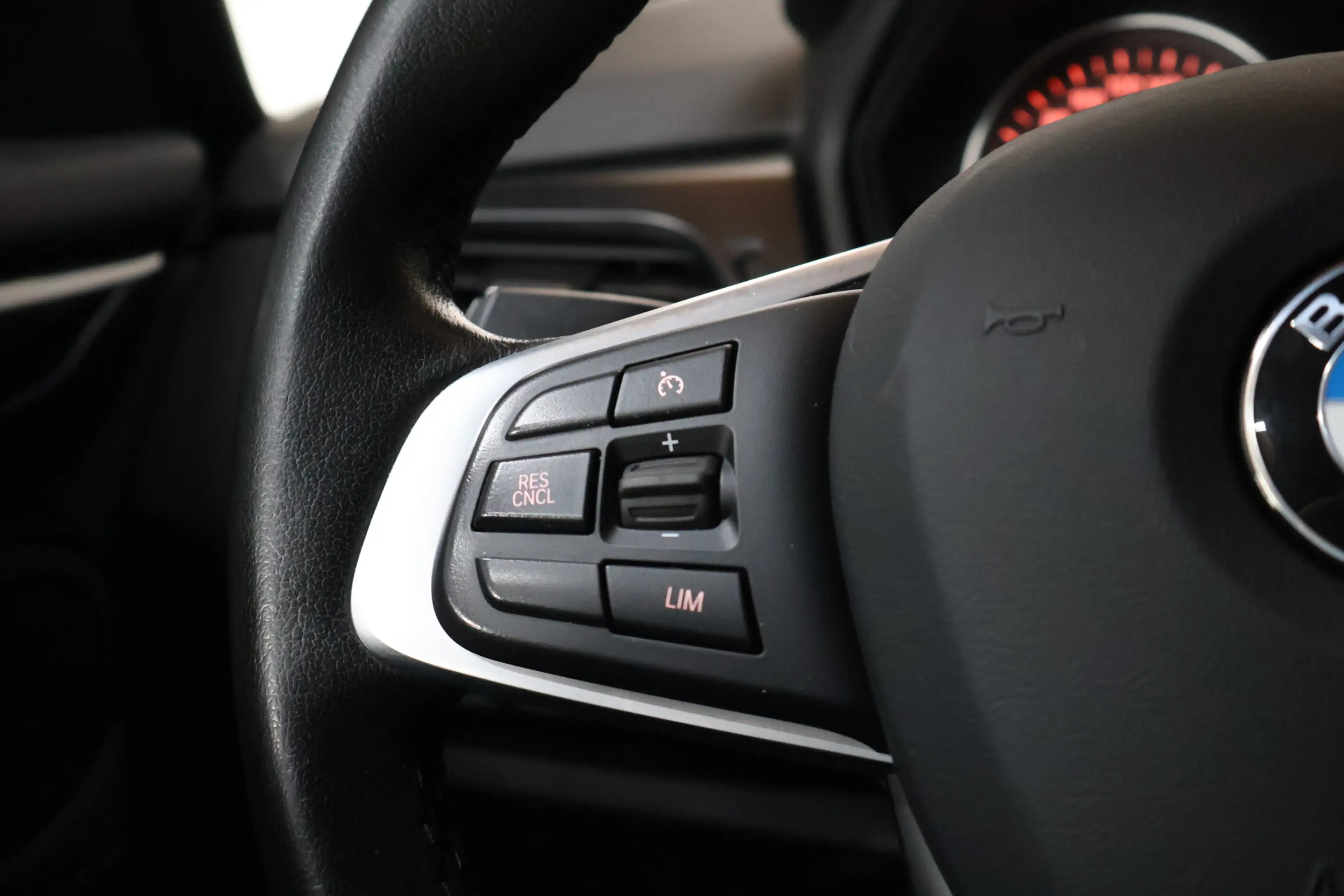 BMW 225 2-serie Active Tourer 225xe High Ex | Leder | Hud — photo 20