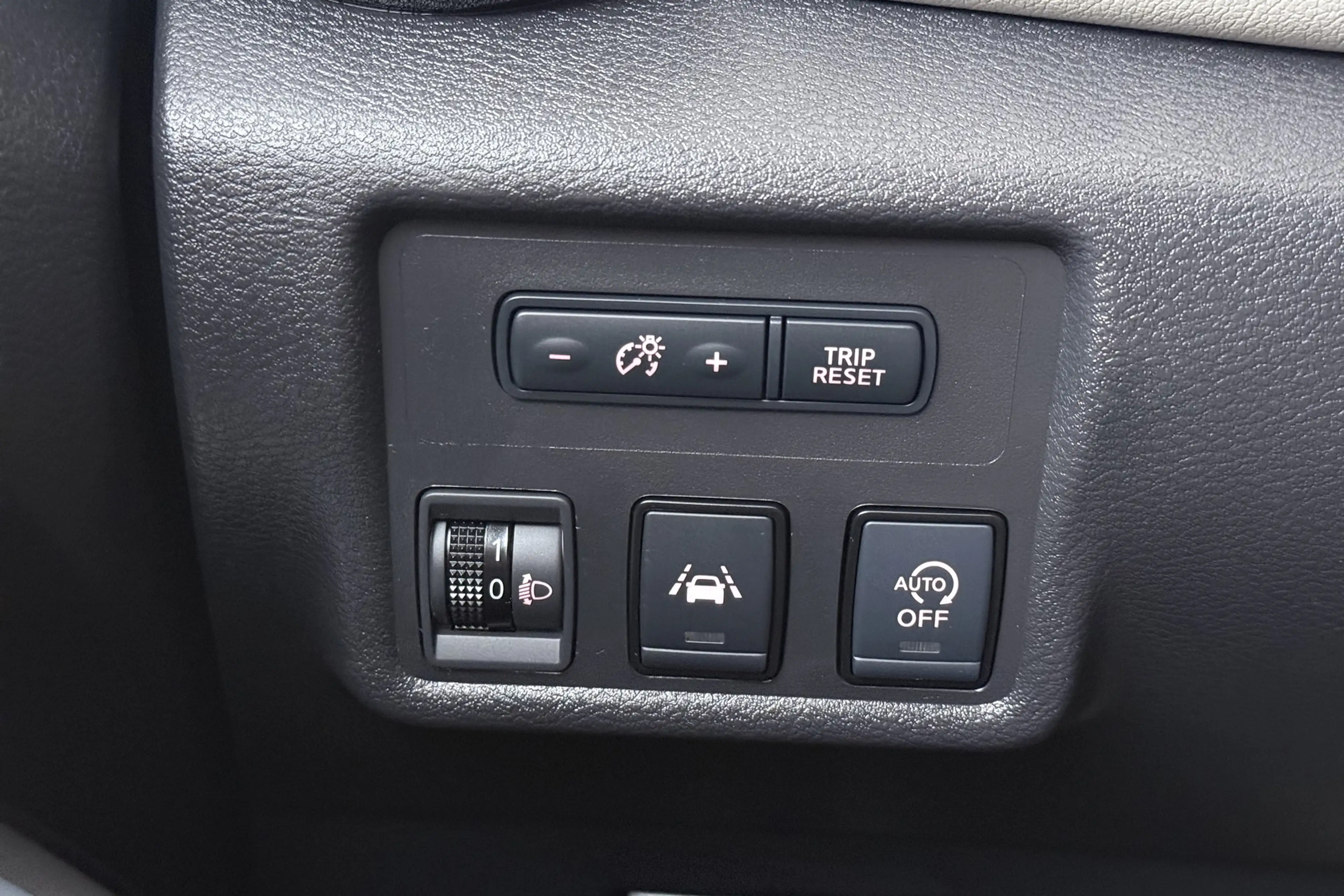 Nissan Micra 1.0 IG-T N-Design Bose Carplay Cruise — photo 18