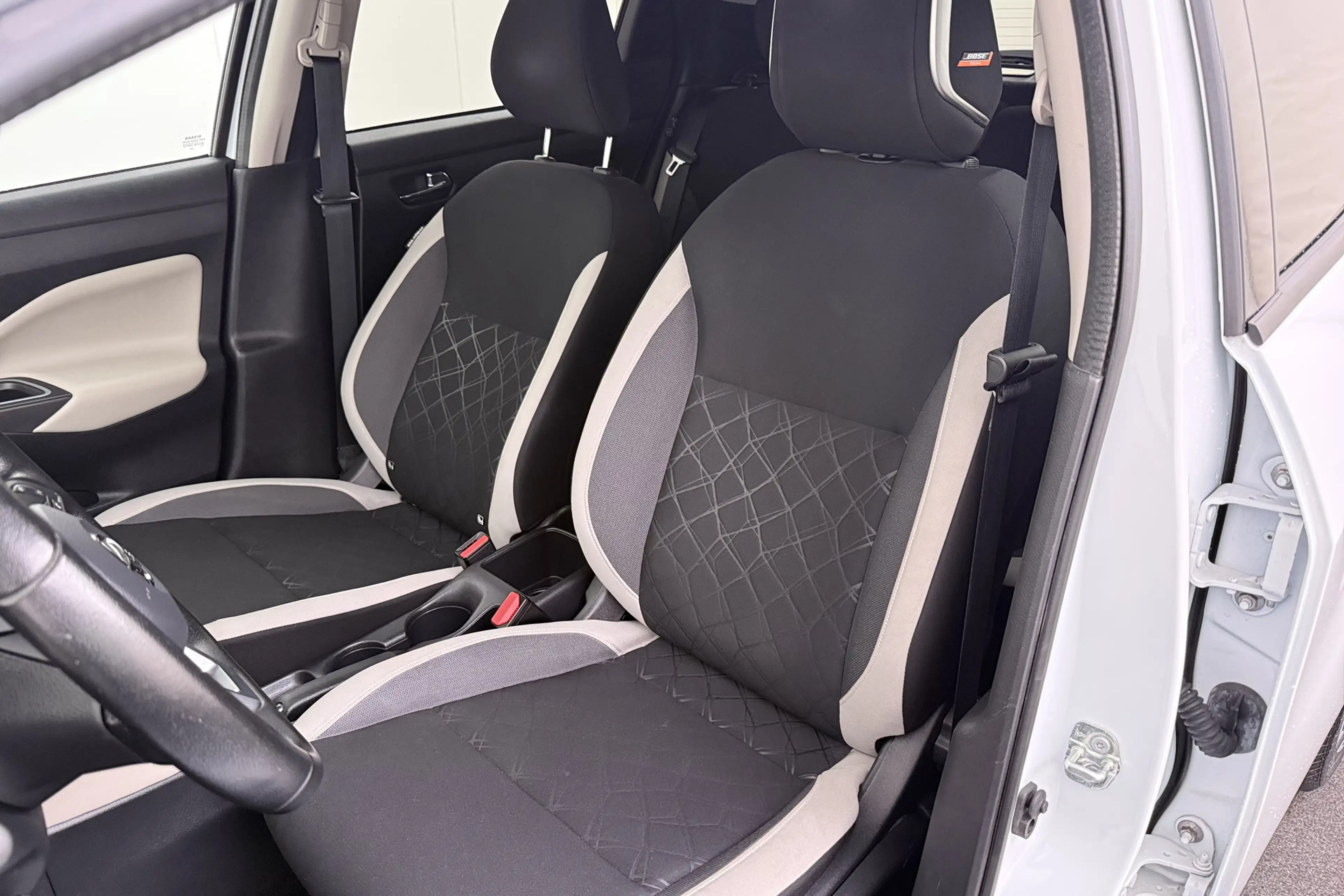 Nissan Micra 1.0 IG-T N-Design Bose Carplay Cruise — photo 9