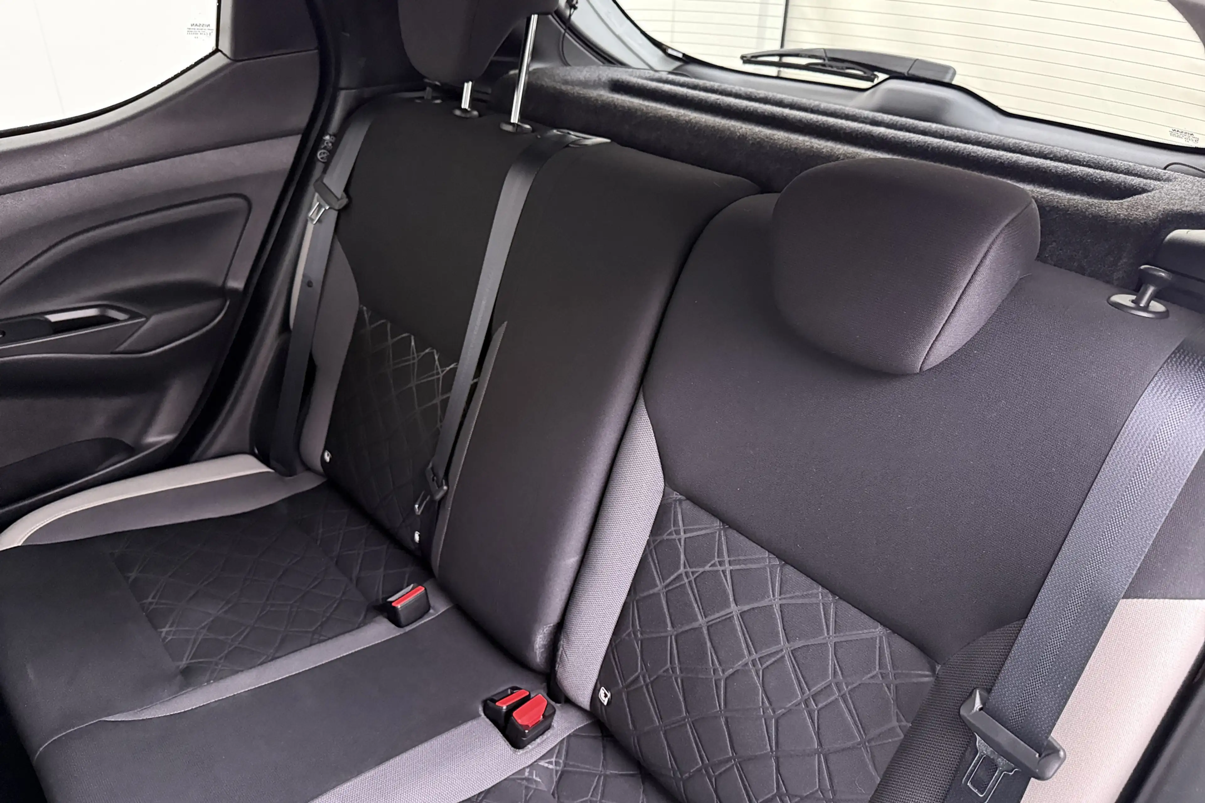 Nissan Micra 1.0 IG-T N-Design Bose Carplay Cruise — photo 11