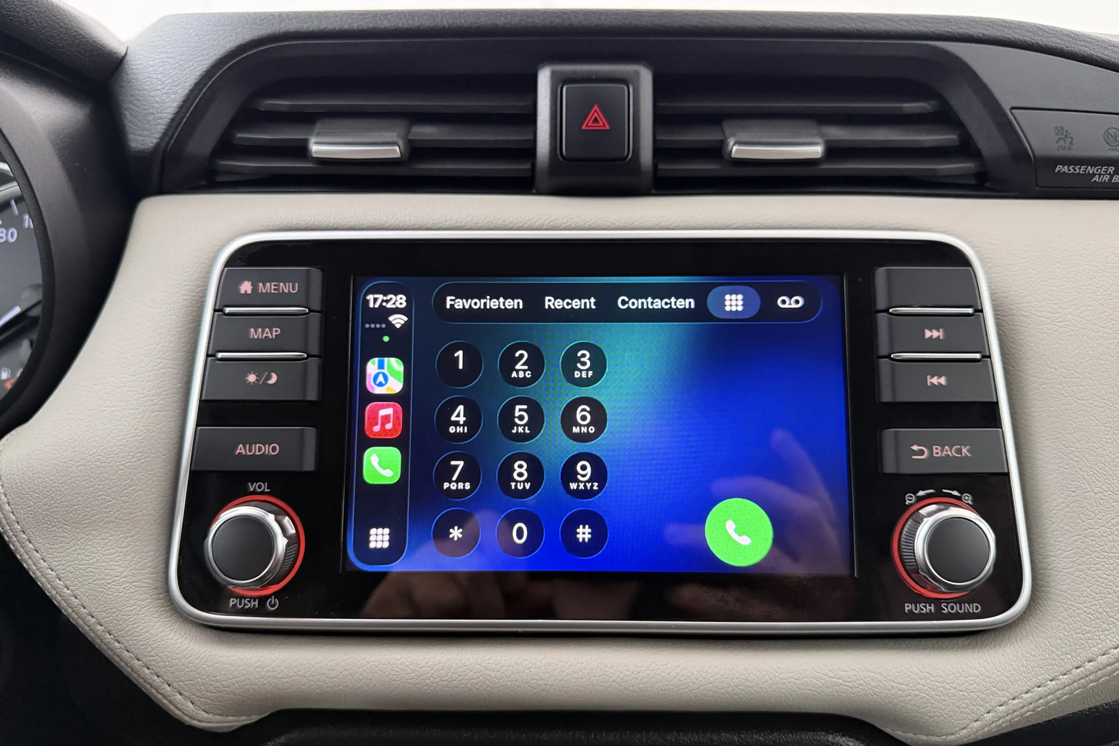 Nissan Micra 1.0 IG-T N-Design Bose Carplay Cruise — photo 26